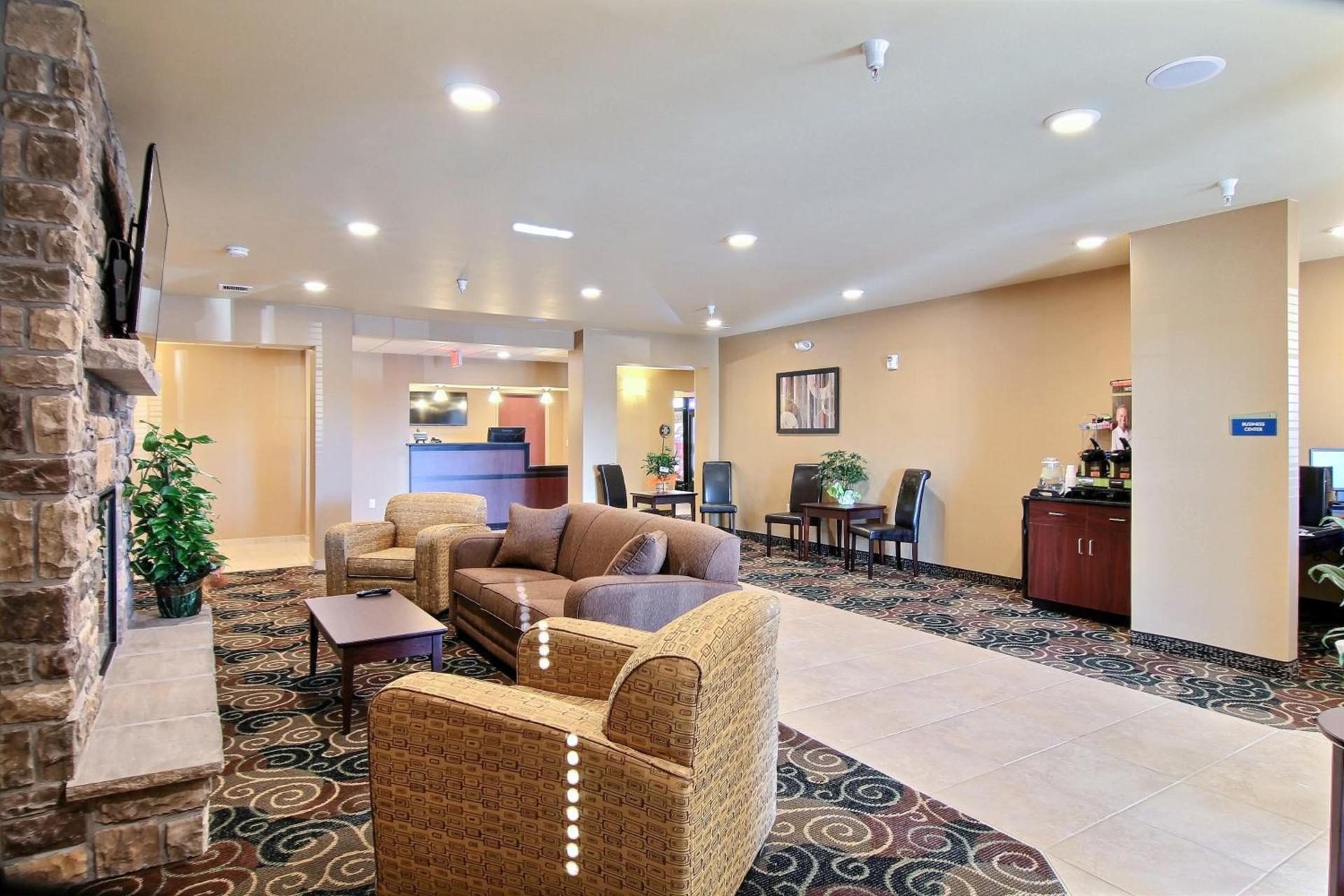 Cobblestone Hotel & Suites - Beulah photo 16