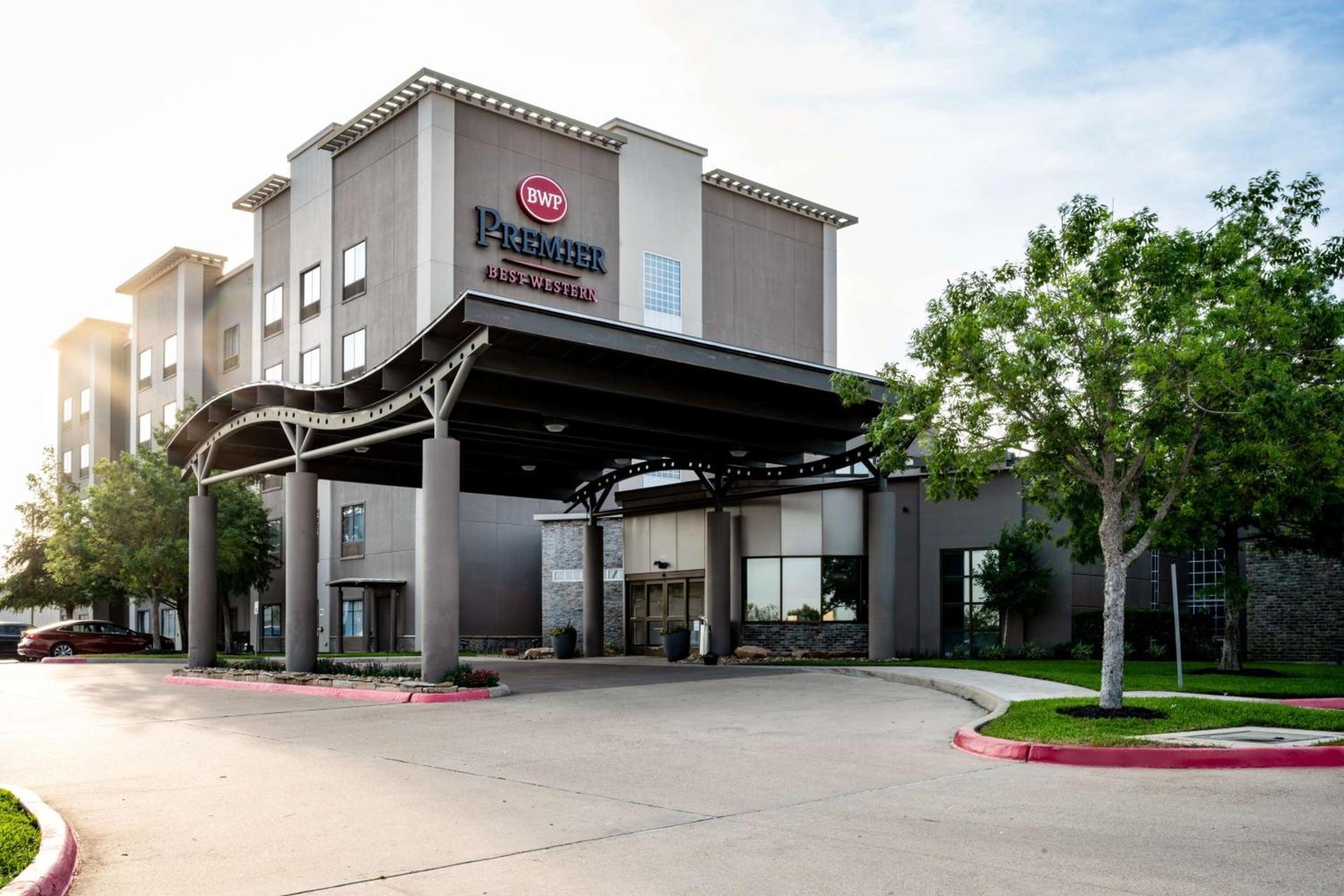 Best Western Premier Bryan College Station photo 11