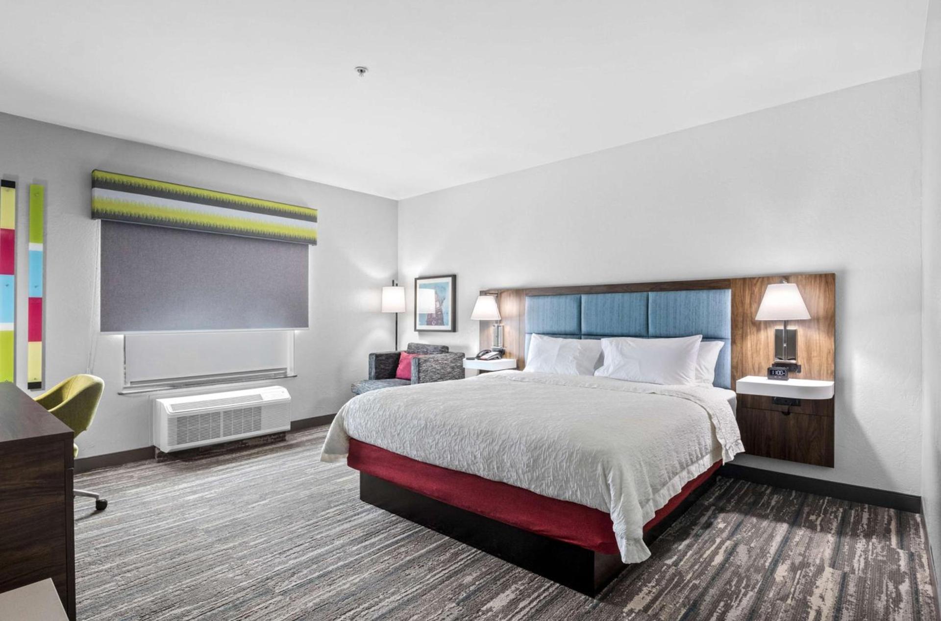 Hampton Inn & Suites Mount Pleasant photo 23