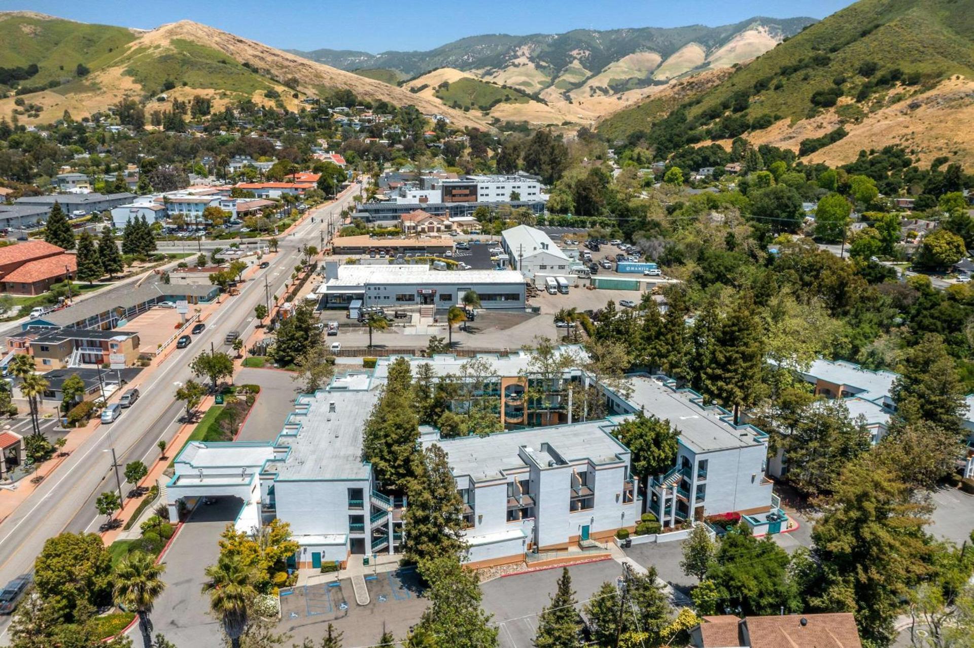 Quality Suites Downtown San Luis Obispo photo 6