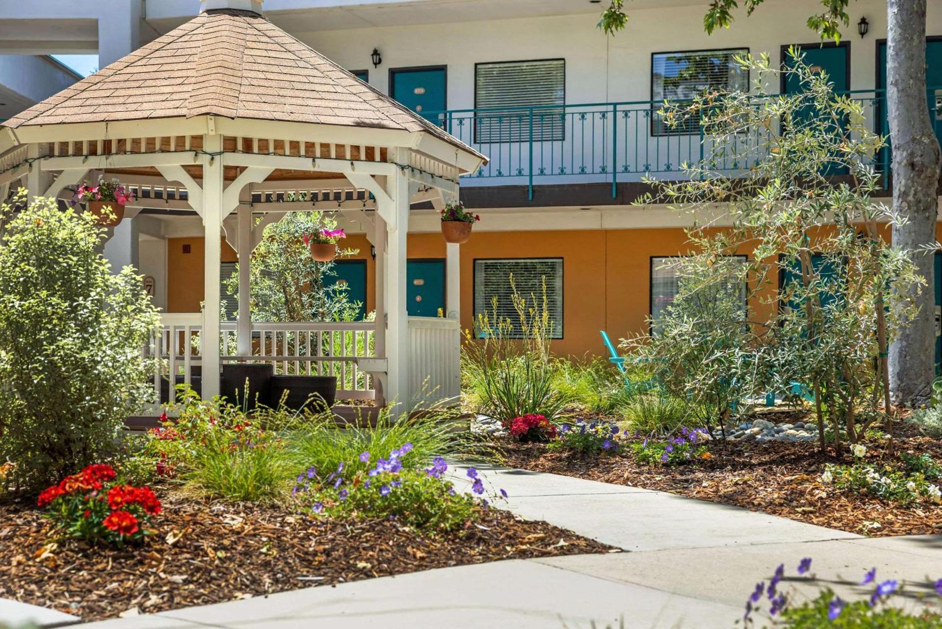 Quality Suites Downtown San Luis Obispo photo 37
