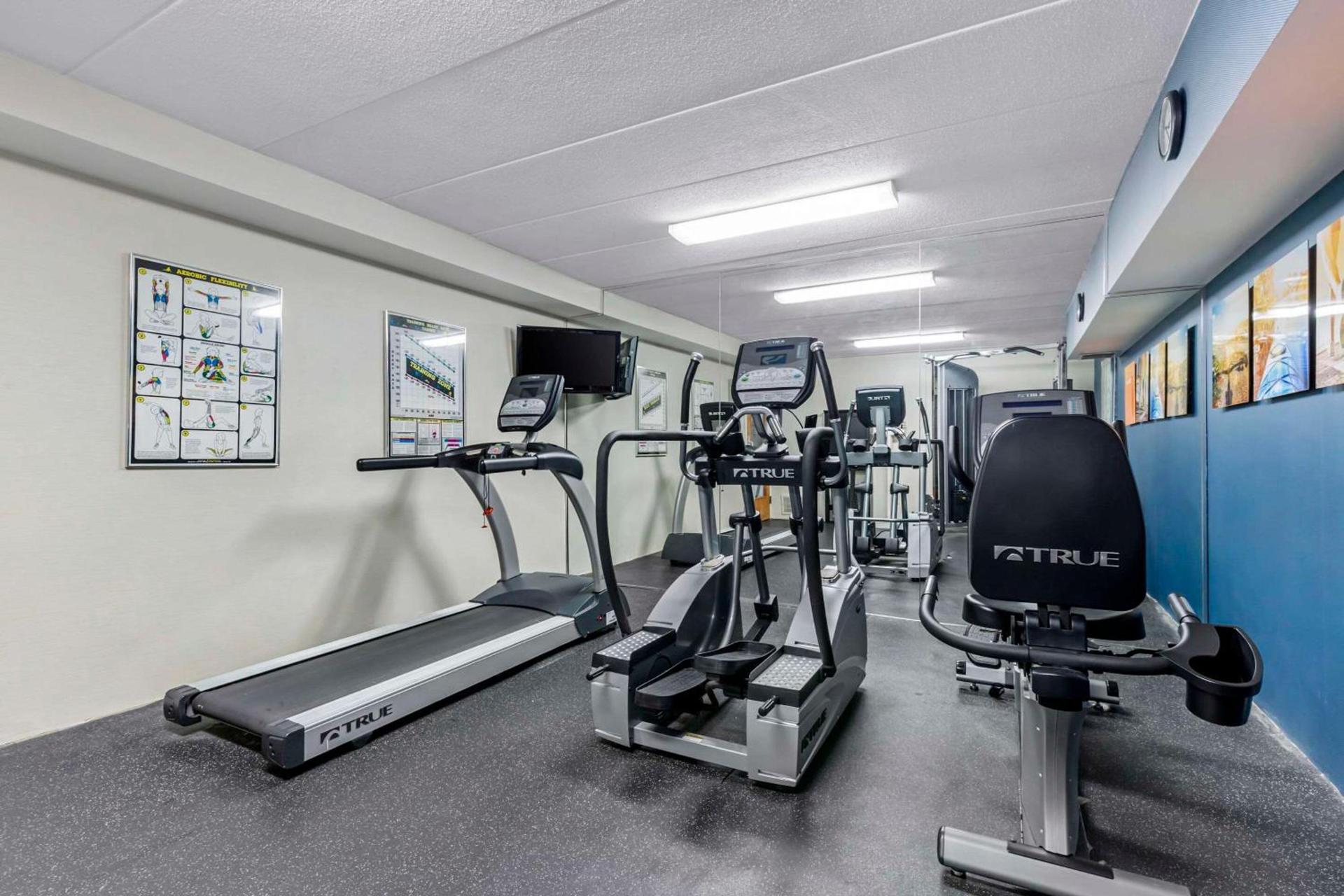 Comfort Inn Herndon-Reston photo 27