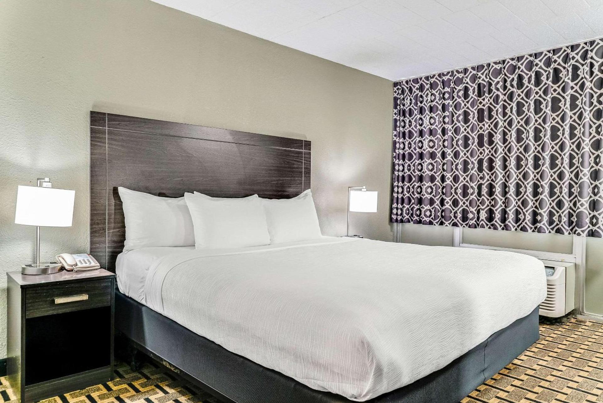 Quality Inn Detroit Downtown photo 25