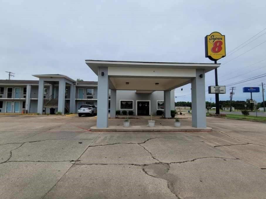 Super 8 by Wyndham Arkadelphia Caddo Valley Area photo 36
