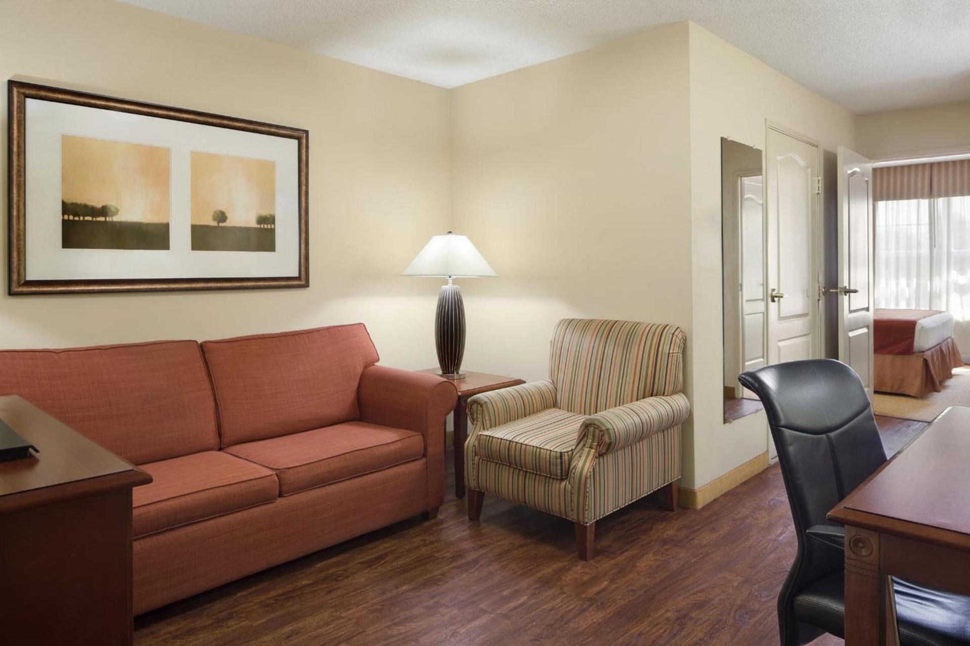 Country Inn & Suites by Radisson, Baltimore North, MD photo 30