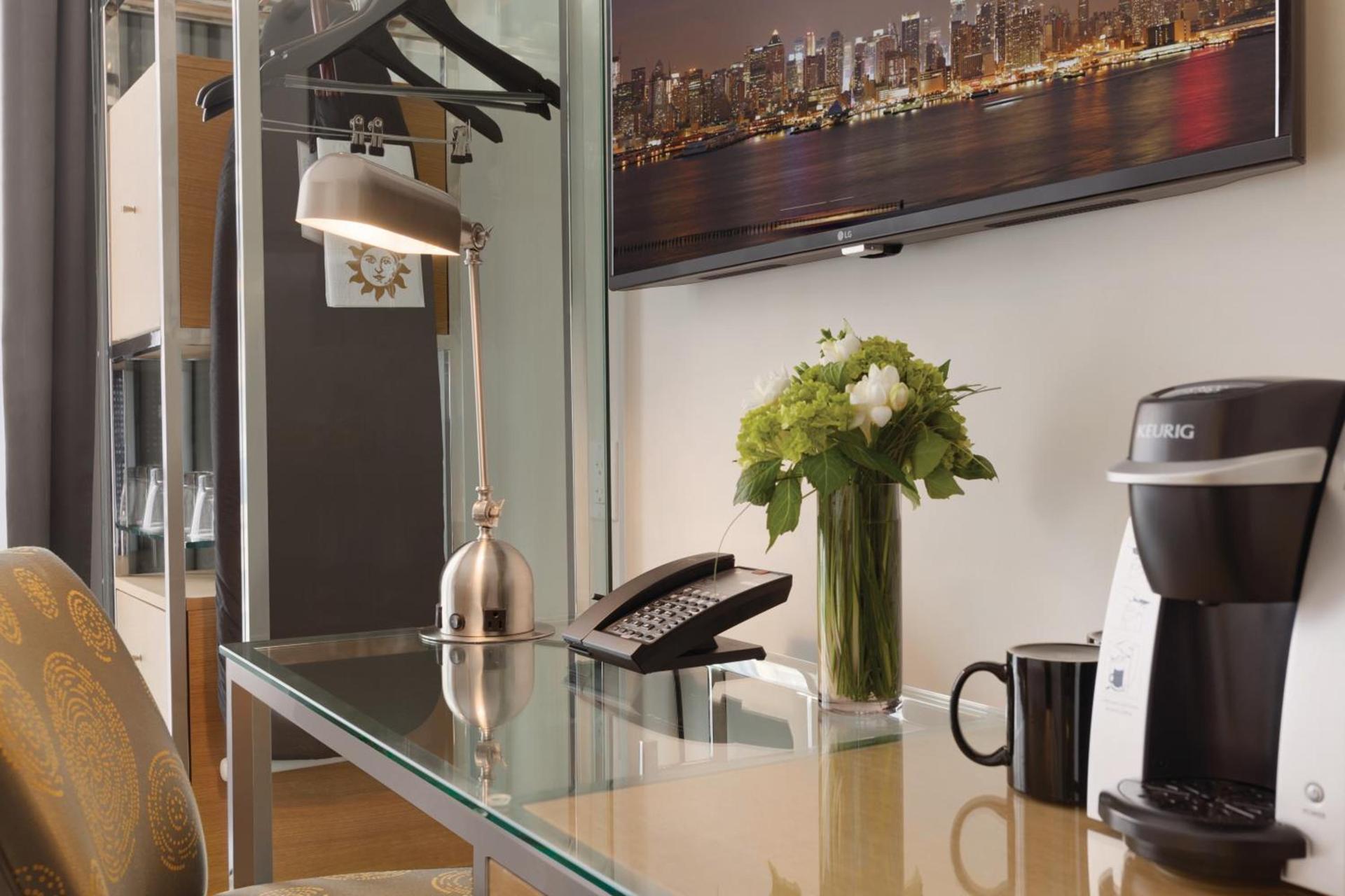 Executive Hotel Le Soleil New York photo 44