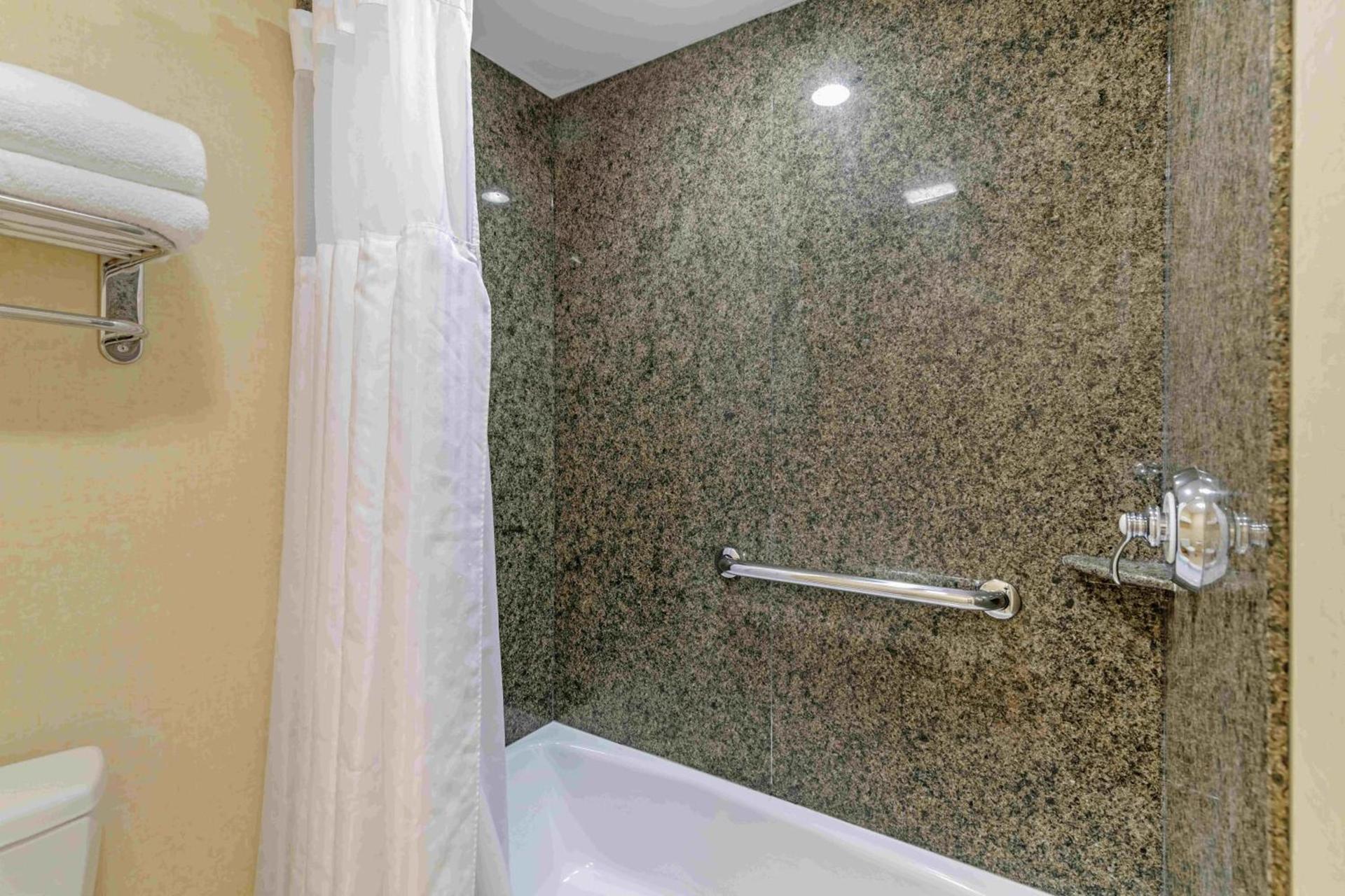 Juniper Hill Inn photo 16