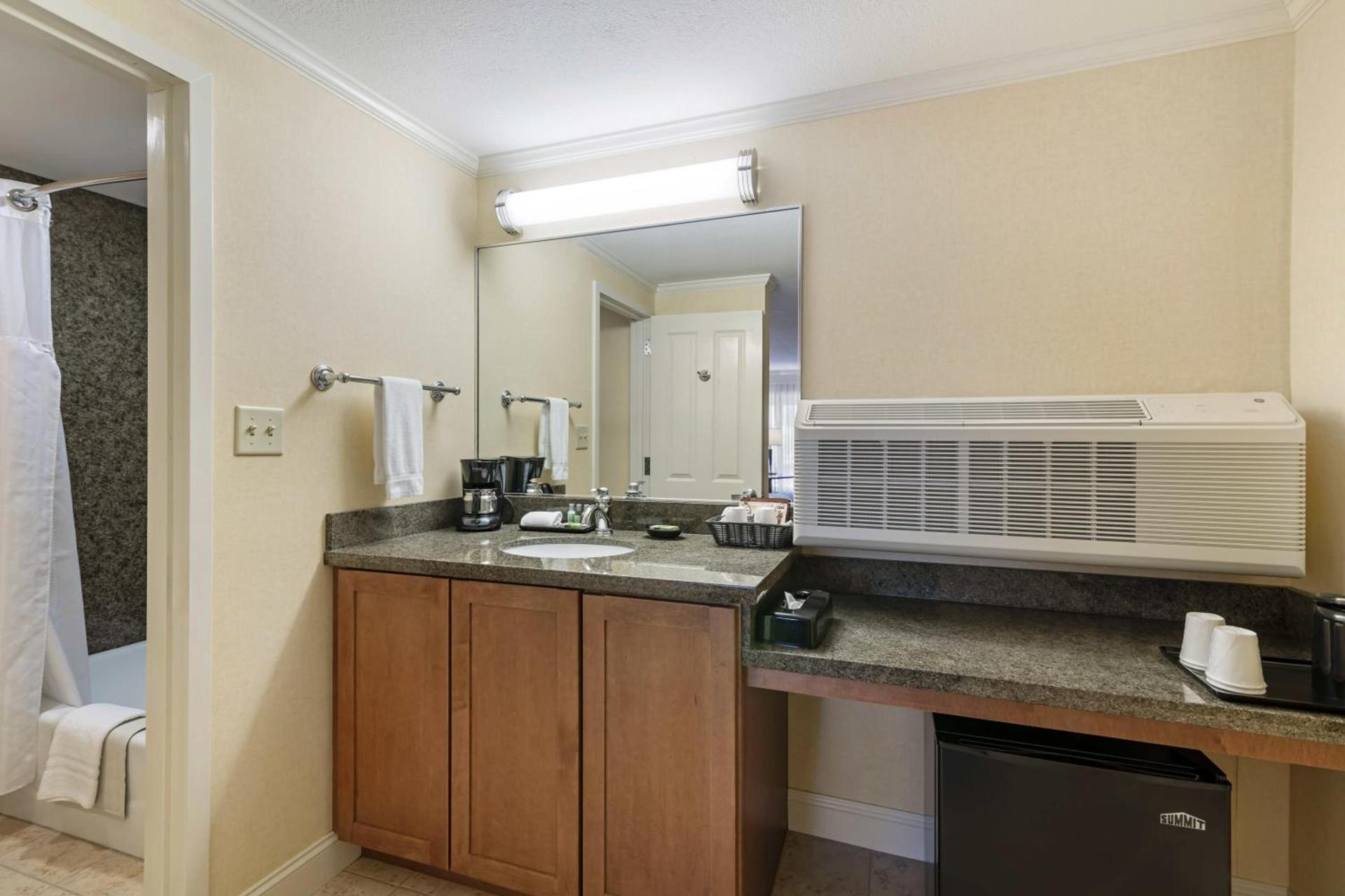 Juniper Hill Inn photo 31