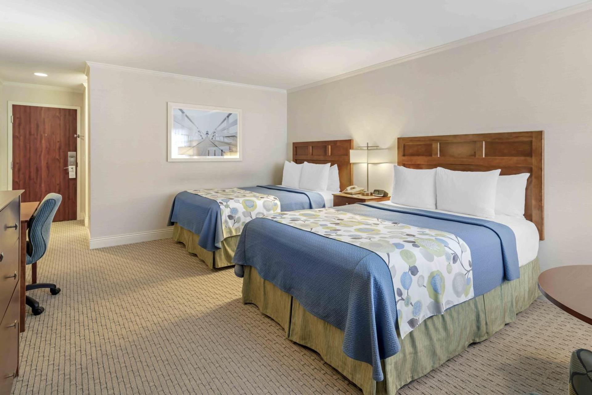Juniper Hill Inn photo 89