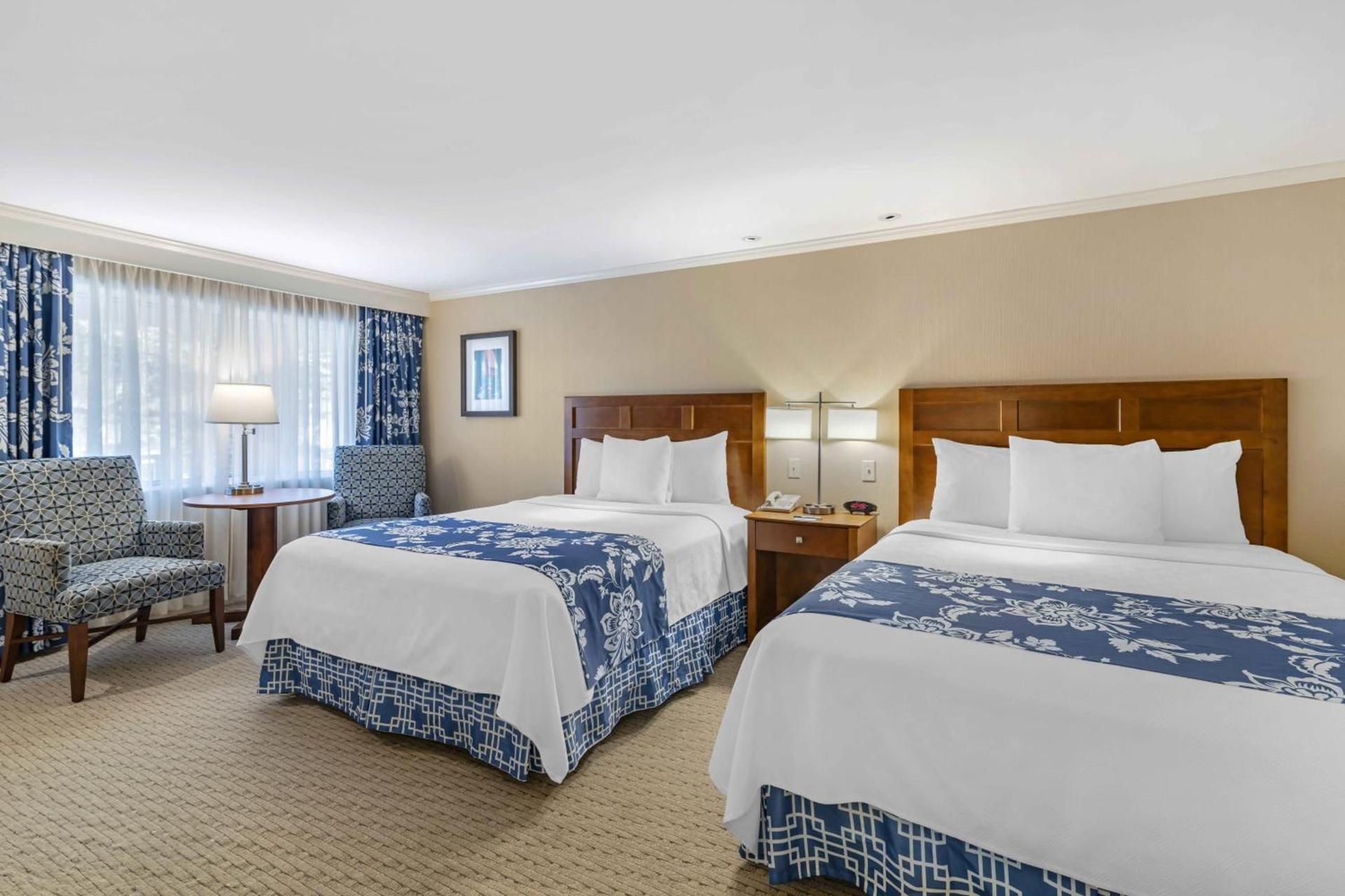 Juniper Hill Inn photo 72