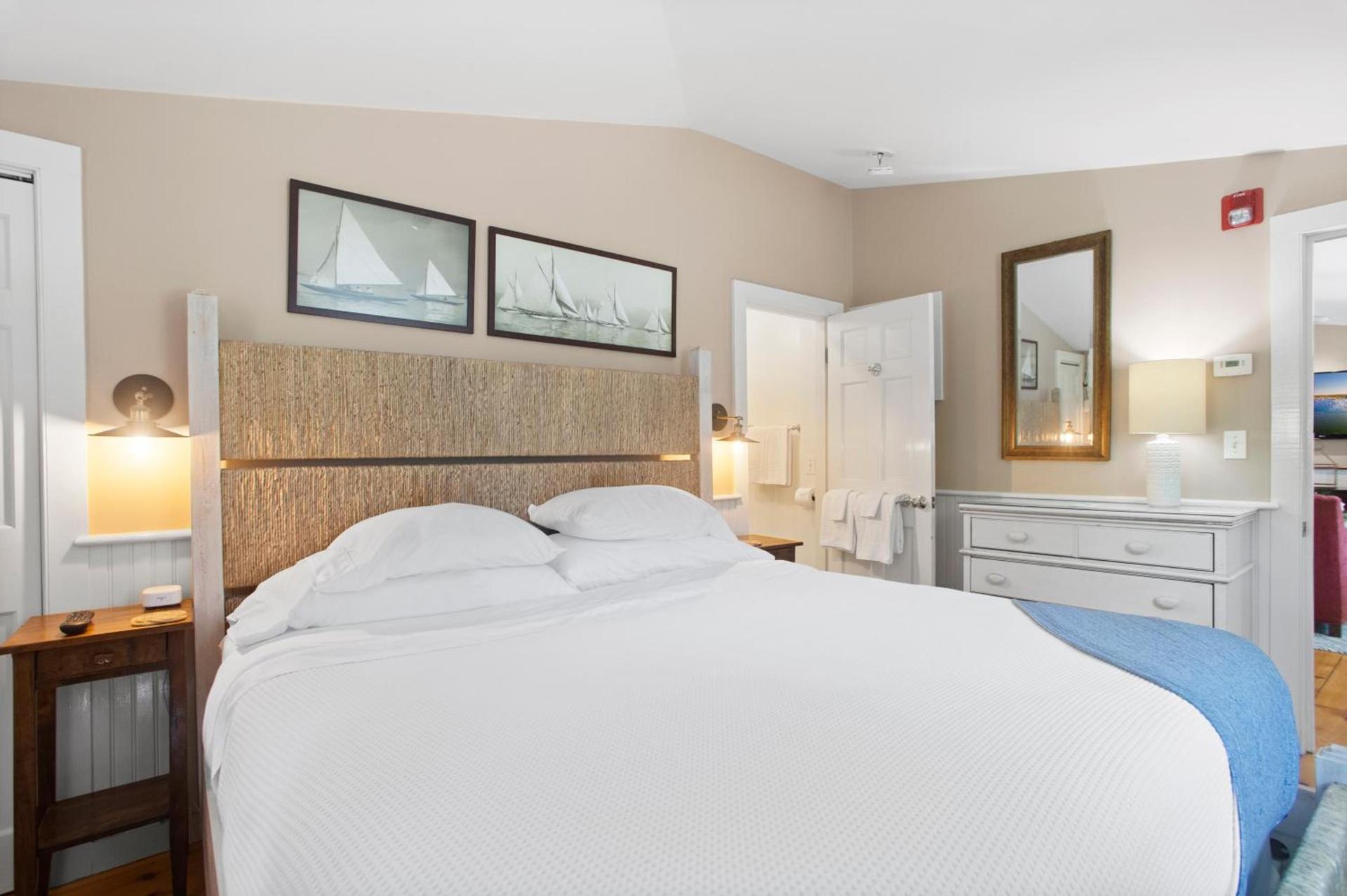 Carlisle House Inn photo 58