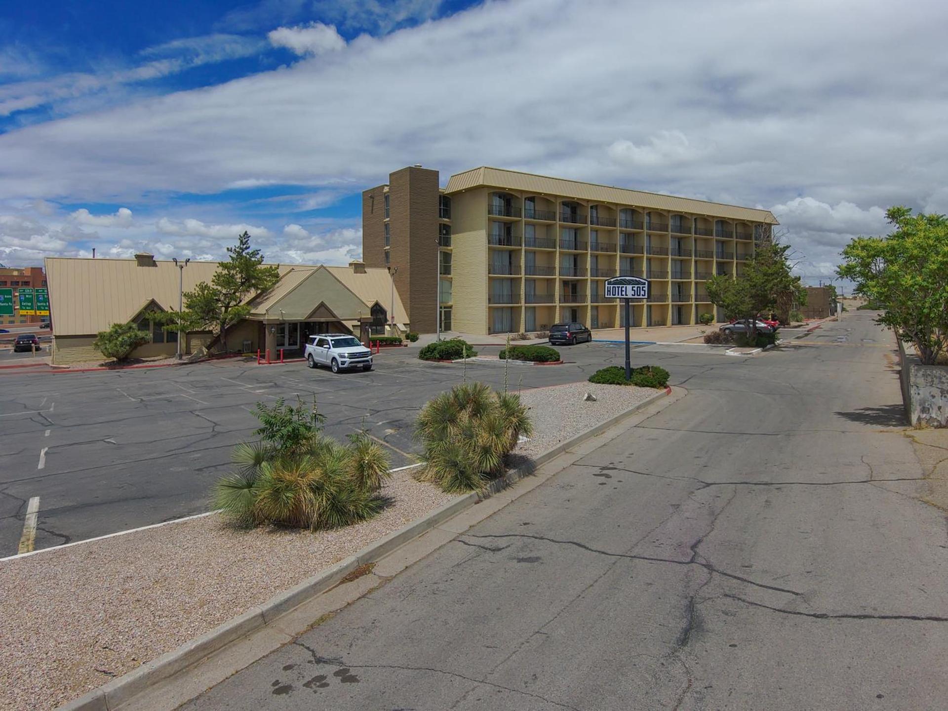 Hotel 505 photo 58