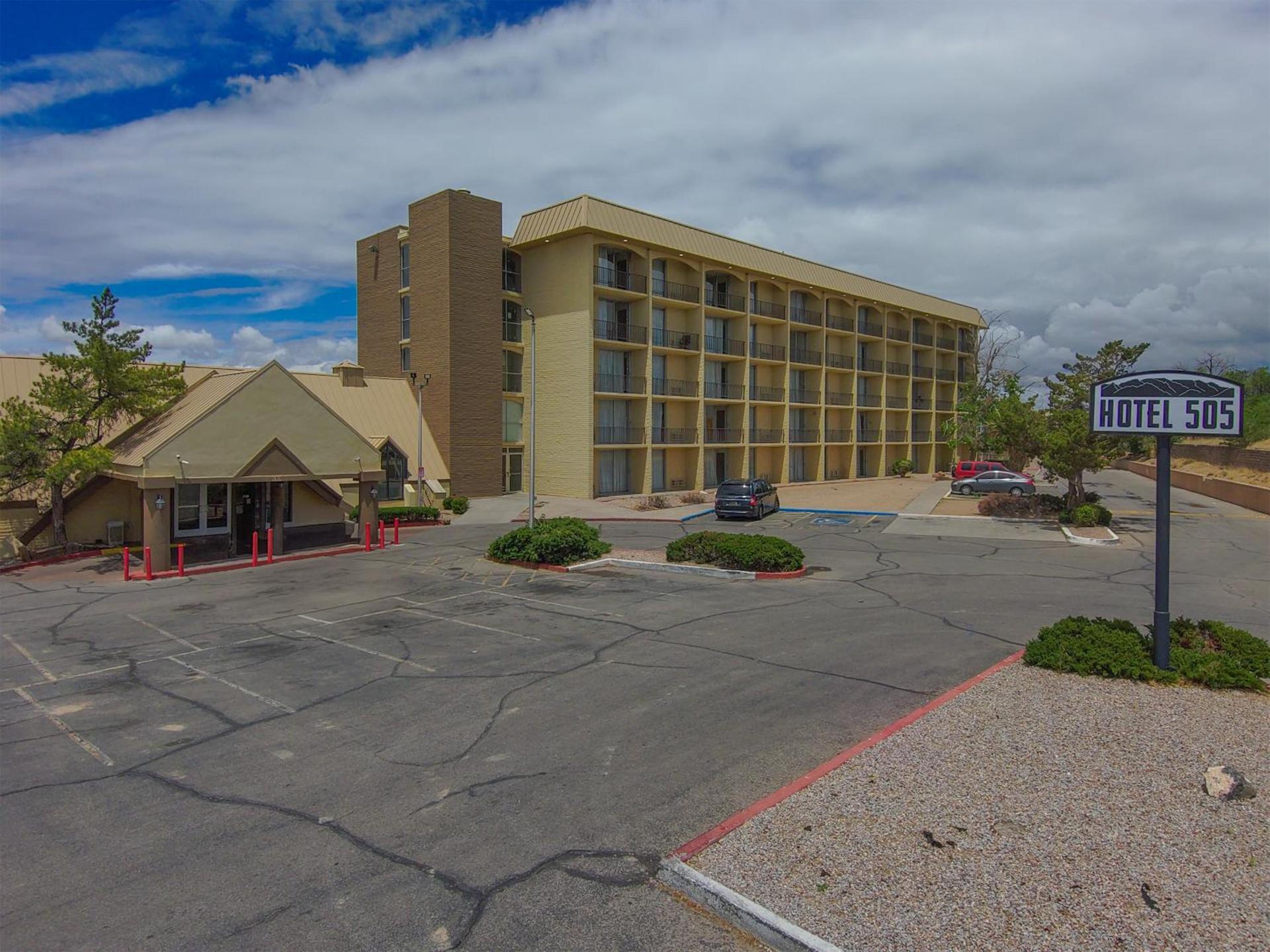 Hotel 505 photo 60