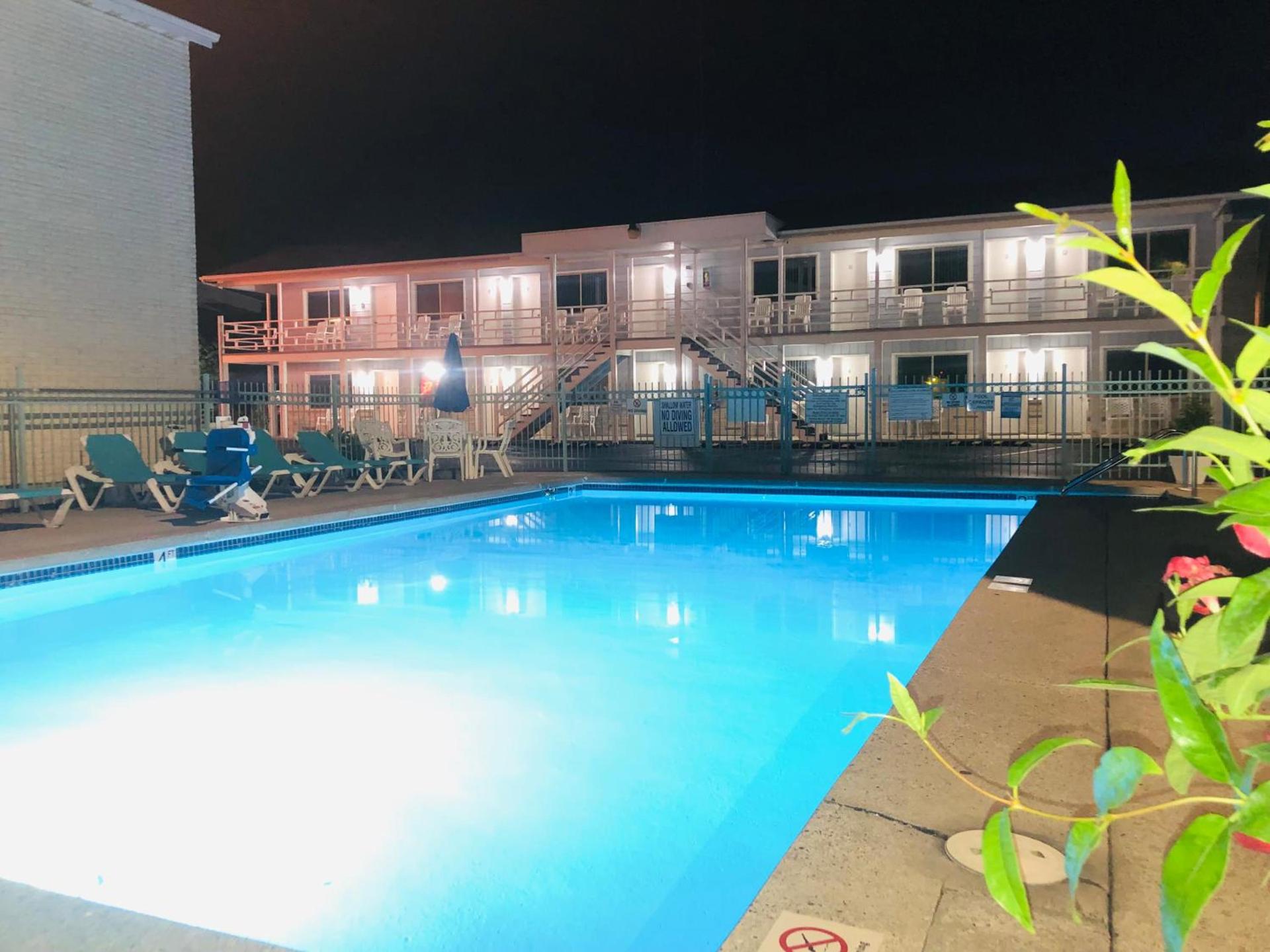 Starlite Motel photo 2