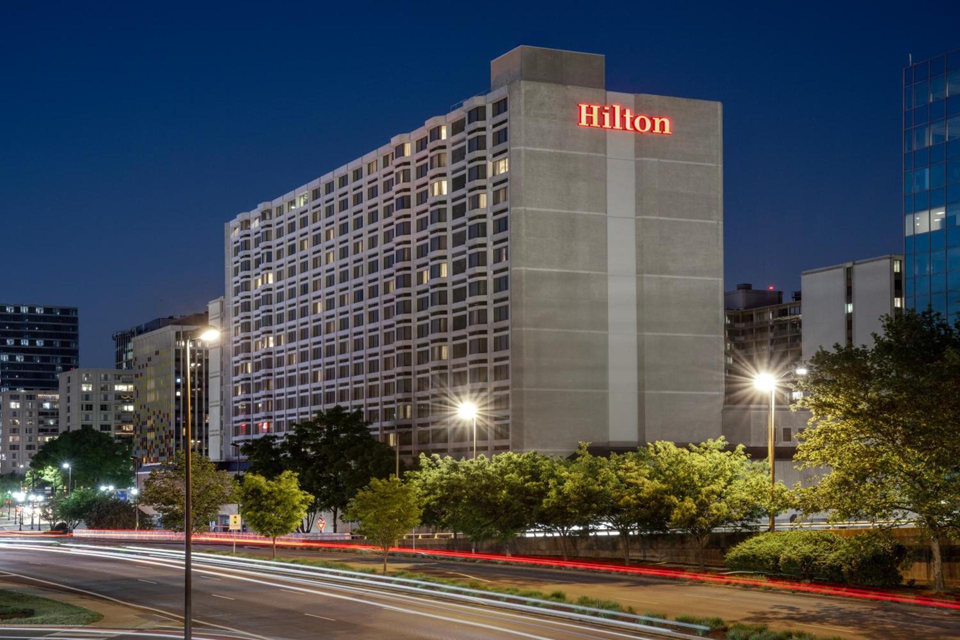 Hilton Arlington National Landing photo 11