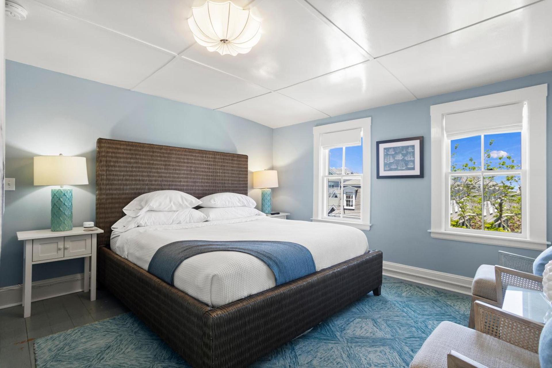 Carlisle House Inn photo 97