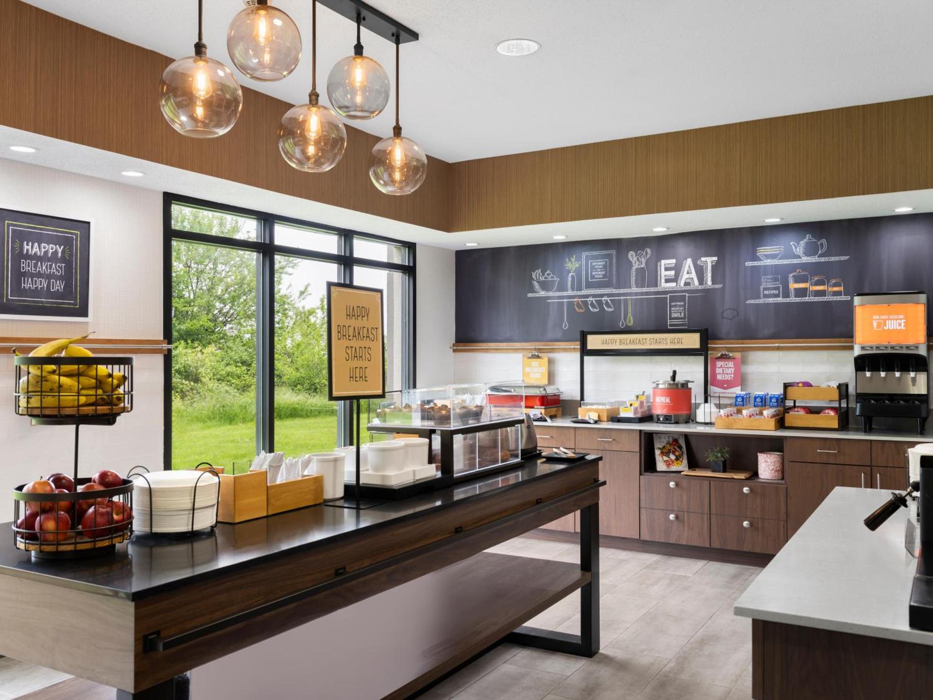 Hampton Inn Ottawa - Starved Rock Area photo 36