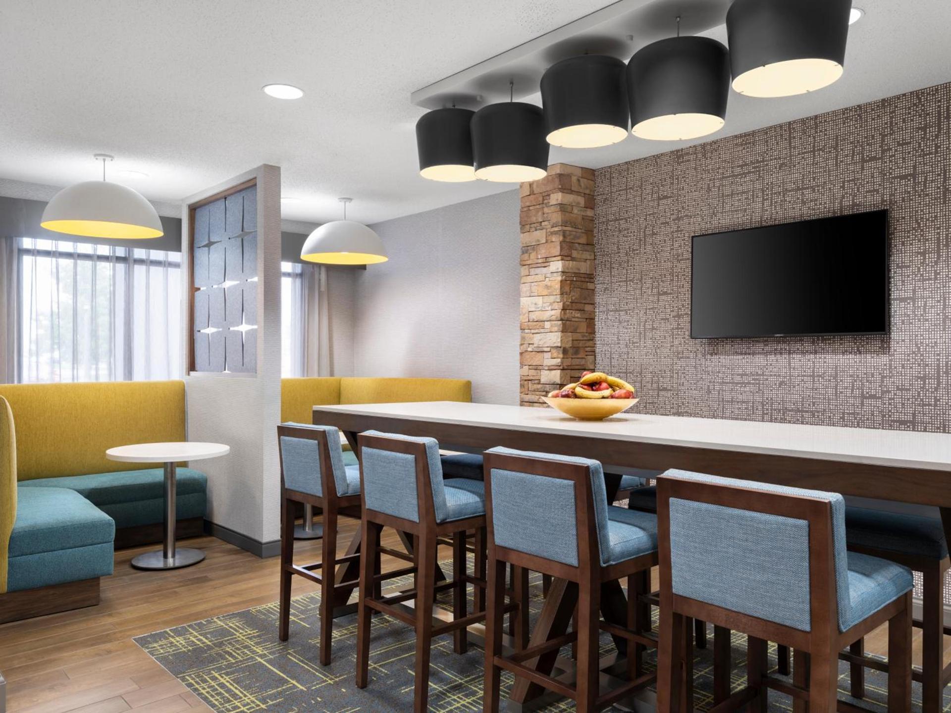 Hampton Inn Ottawa - Starved Rock Area photo 42