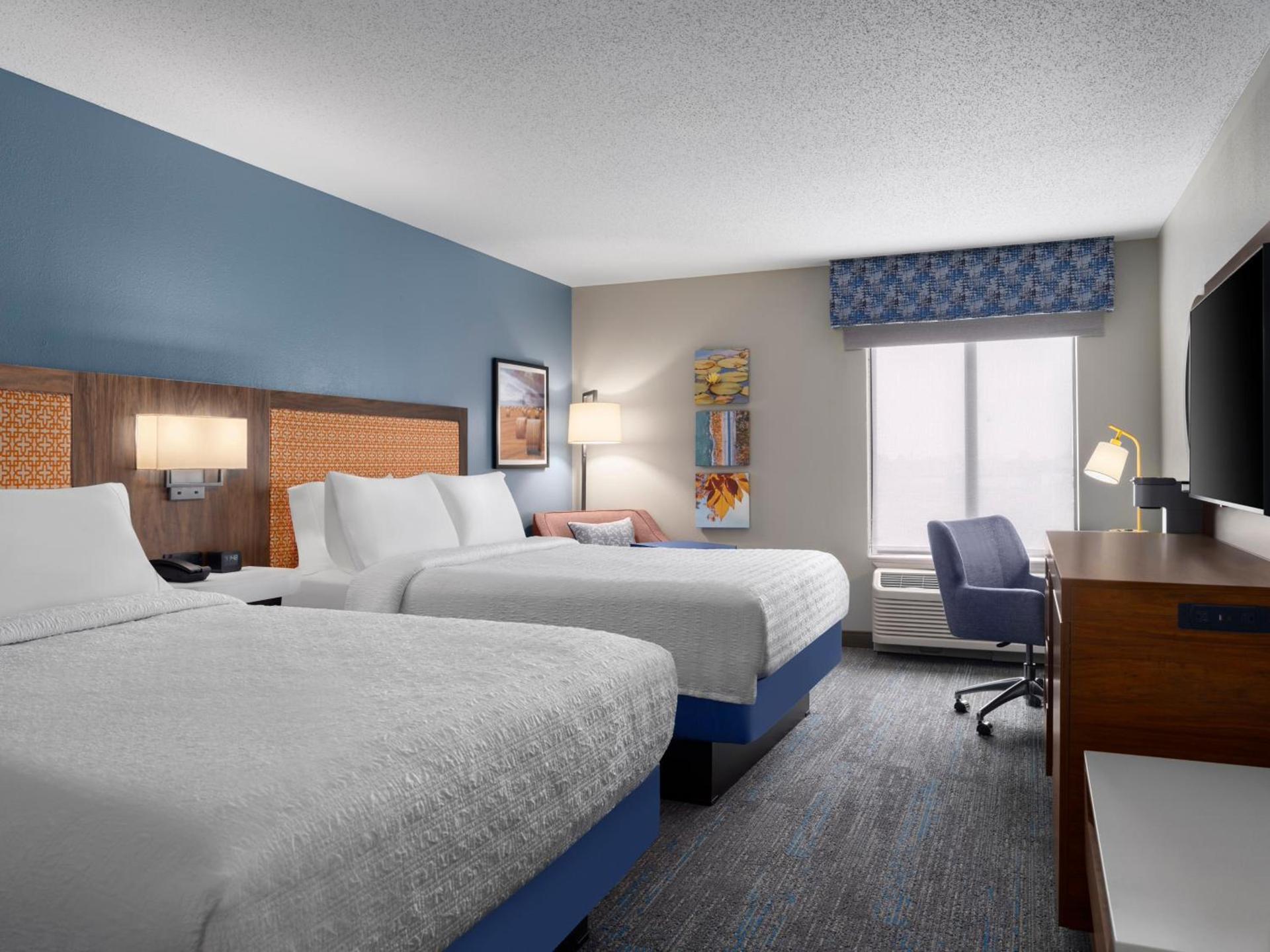 Hampton Inn Ottawa - Starved Rock Area photo 31