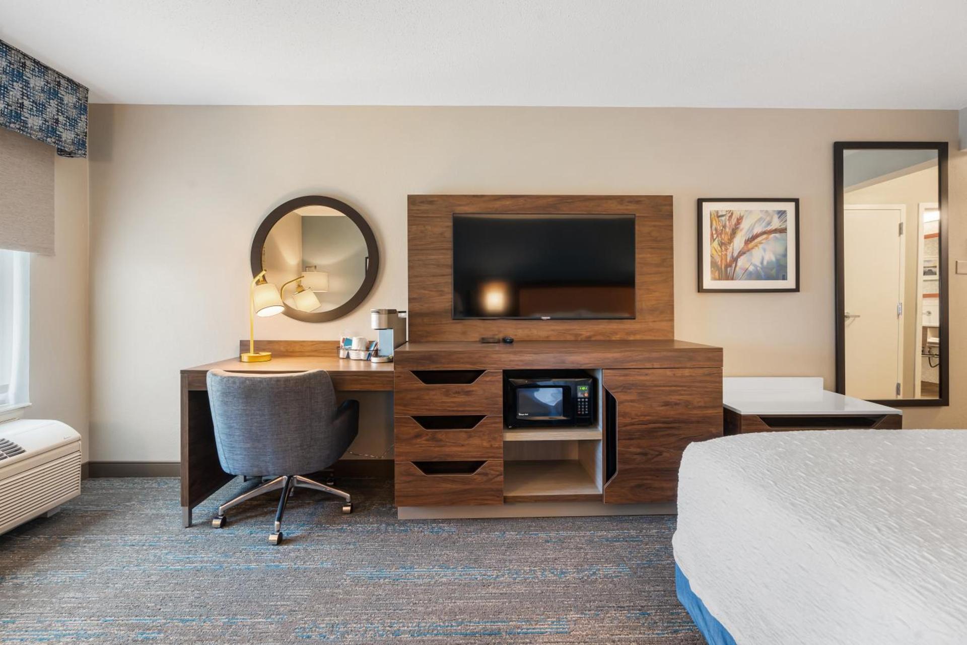 Hampton Inn Ottawa - Starved Rock Area photo 52