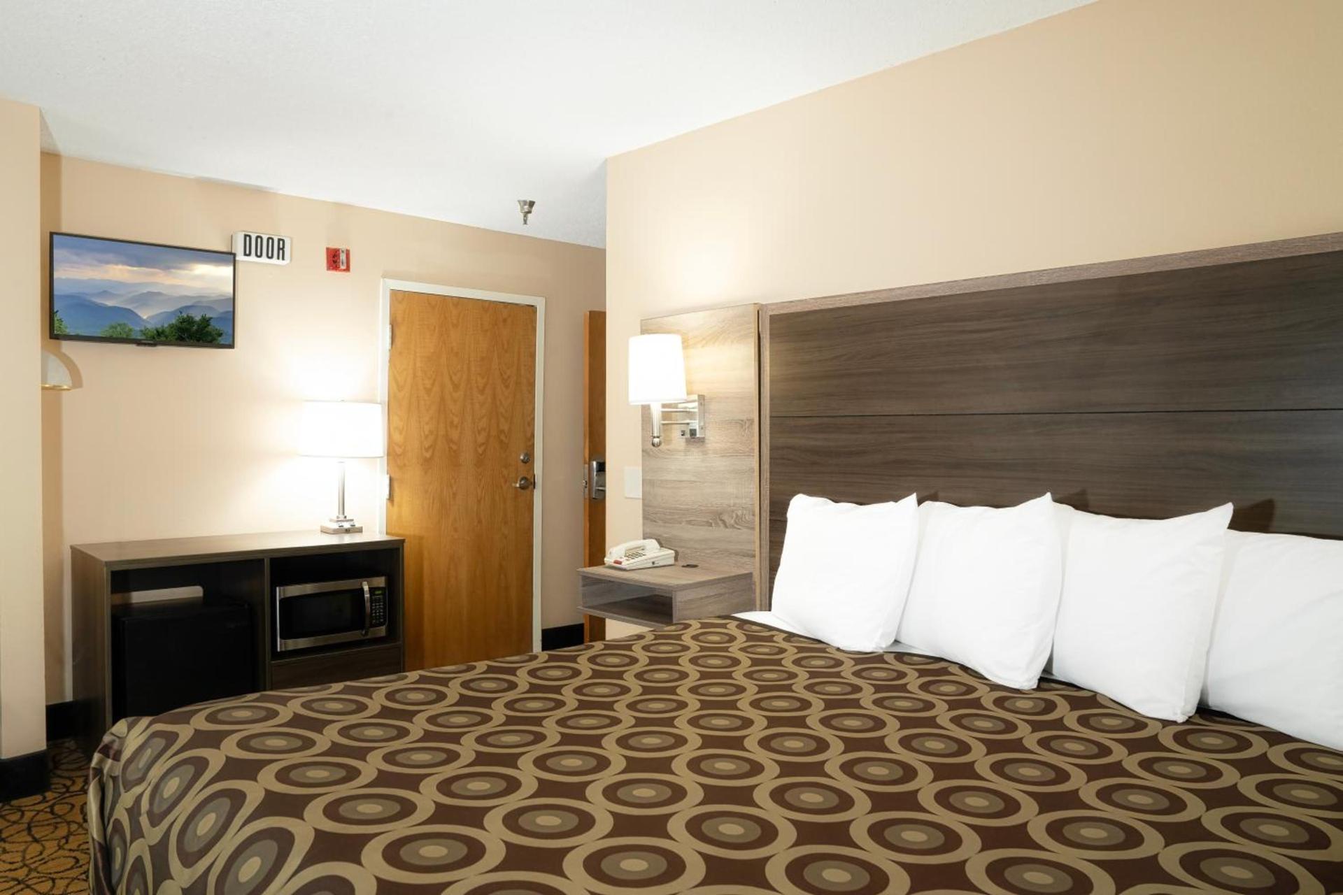 Guest Inn Pigeon Forge photo 13