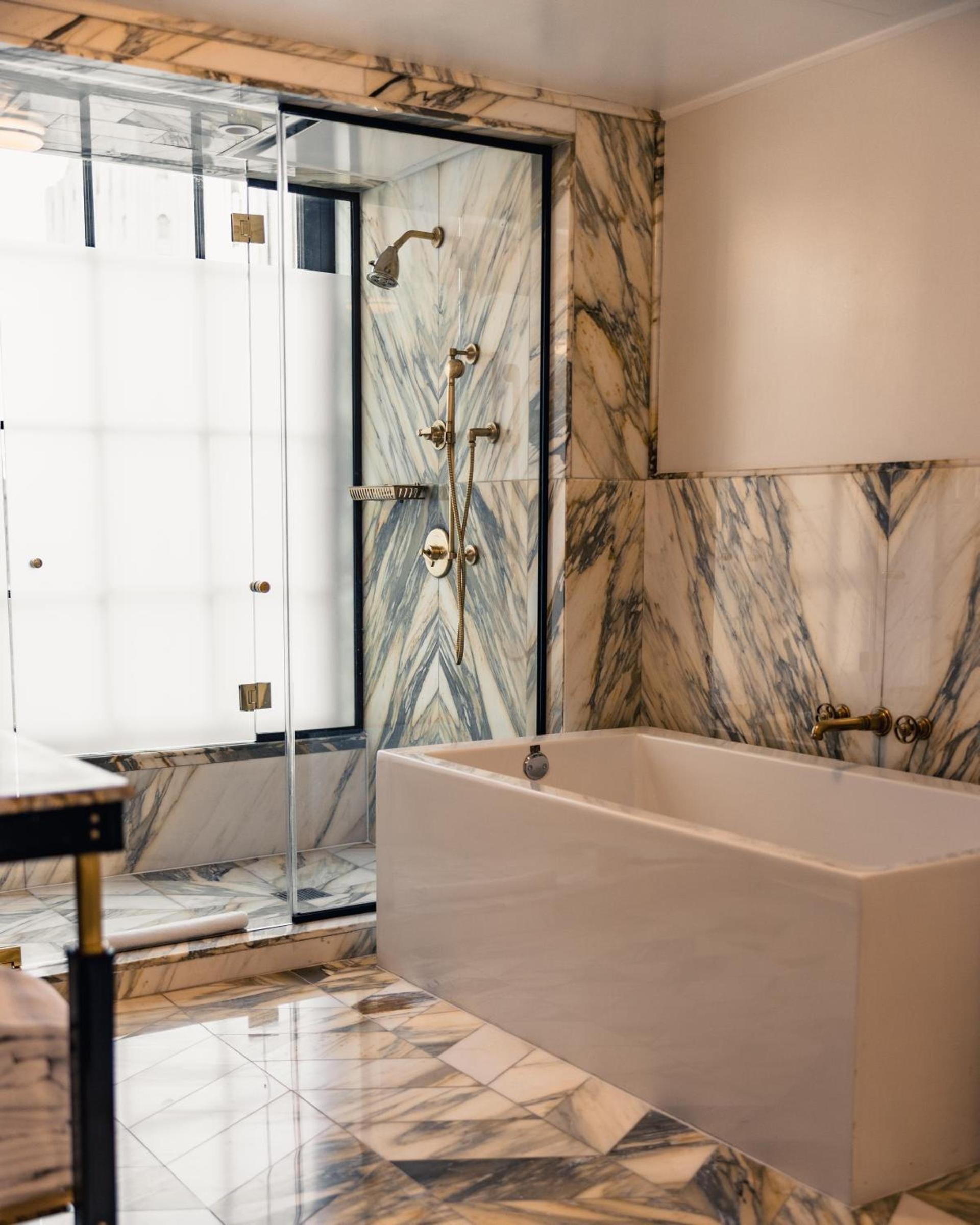 Le Meridien New York, Central Park photo 9