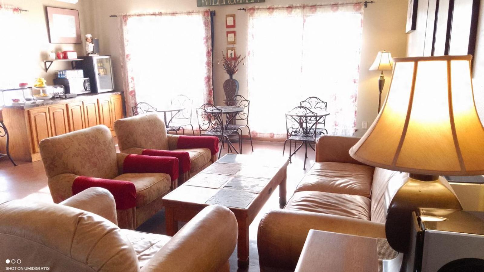 Econo Lodge Fredericksburg photo 36