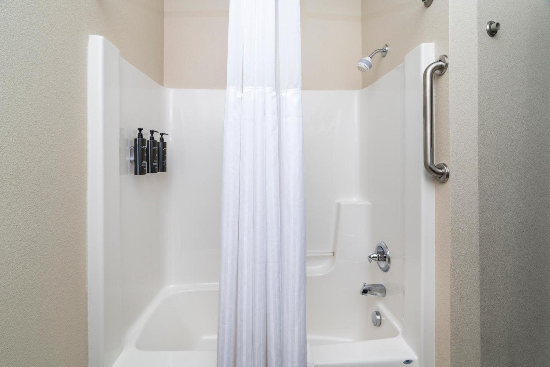 Park Point Marina Inn photo 50