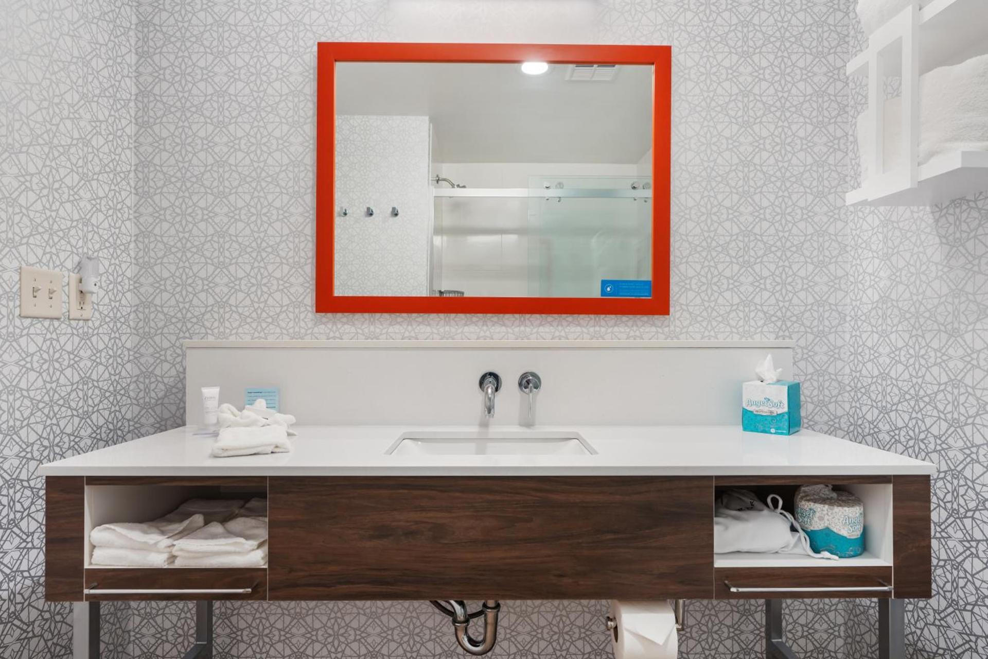 Hampton Inn Ottawa - Starved Rock Area photo 56