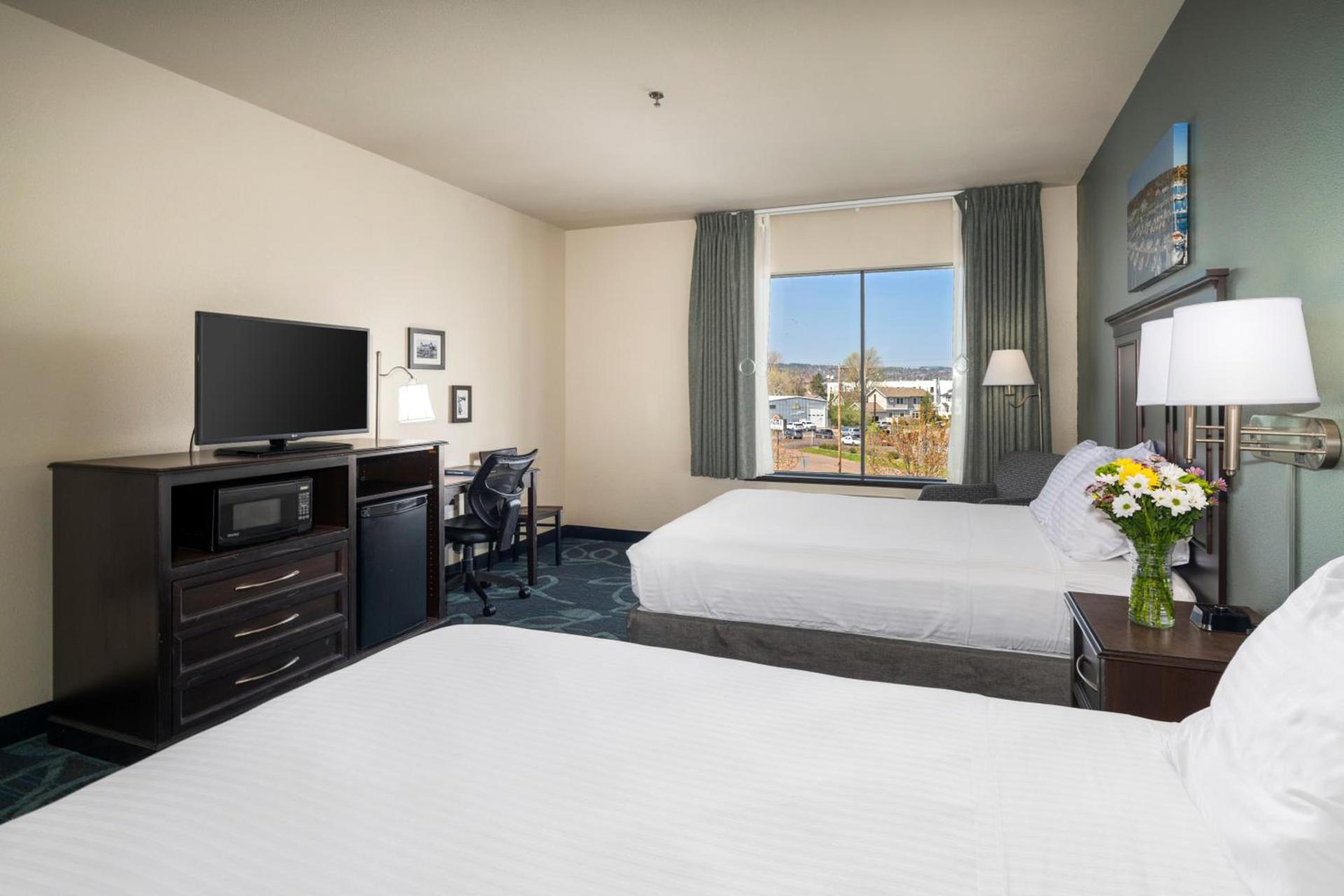 Park Point Marina Inn photo 58