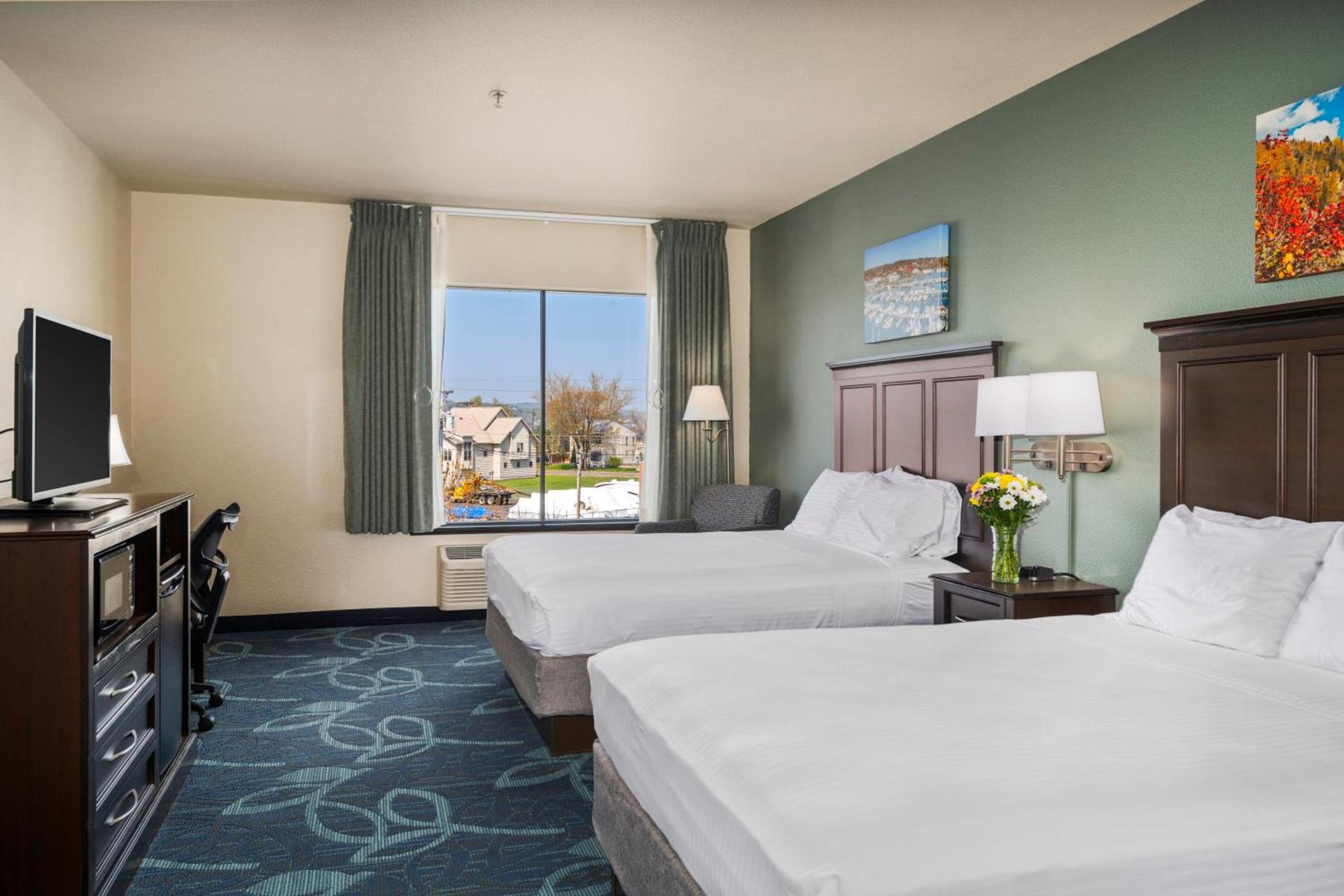 Park Point Marina Inn photo 62