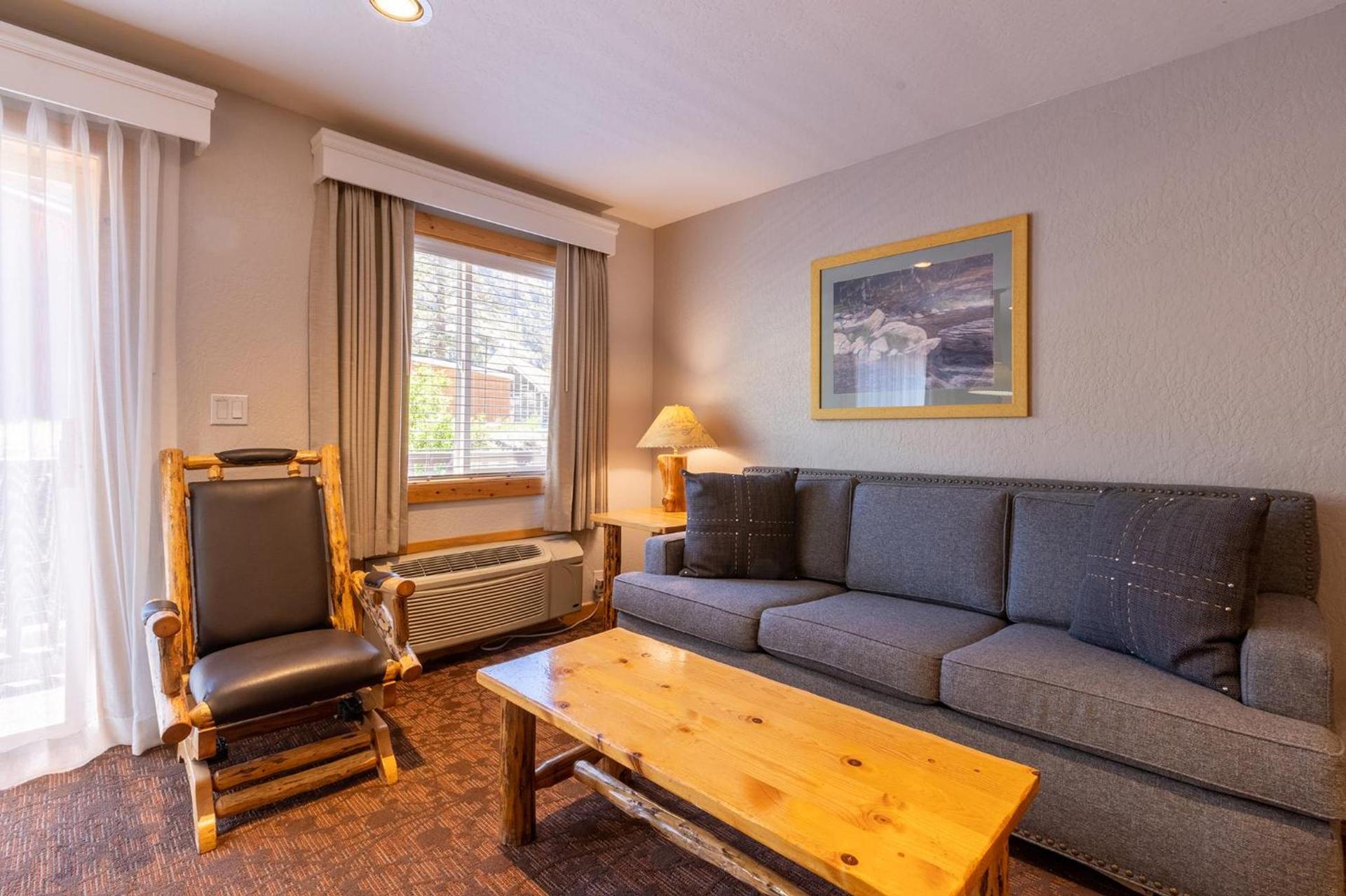 Red Wolf Lodge at Olympic Valley photo 33