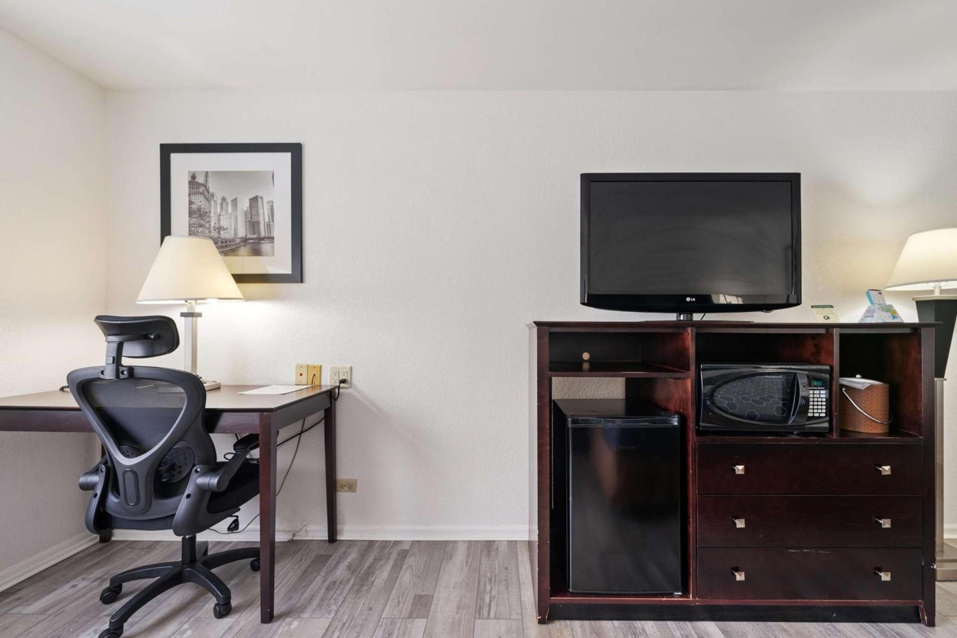 Best Western Oakbrook Inn photo 12