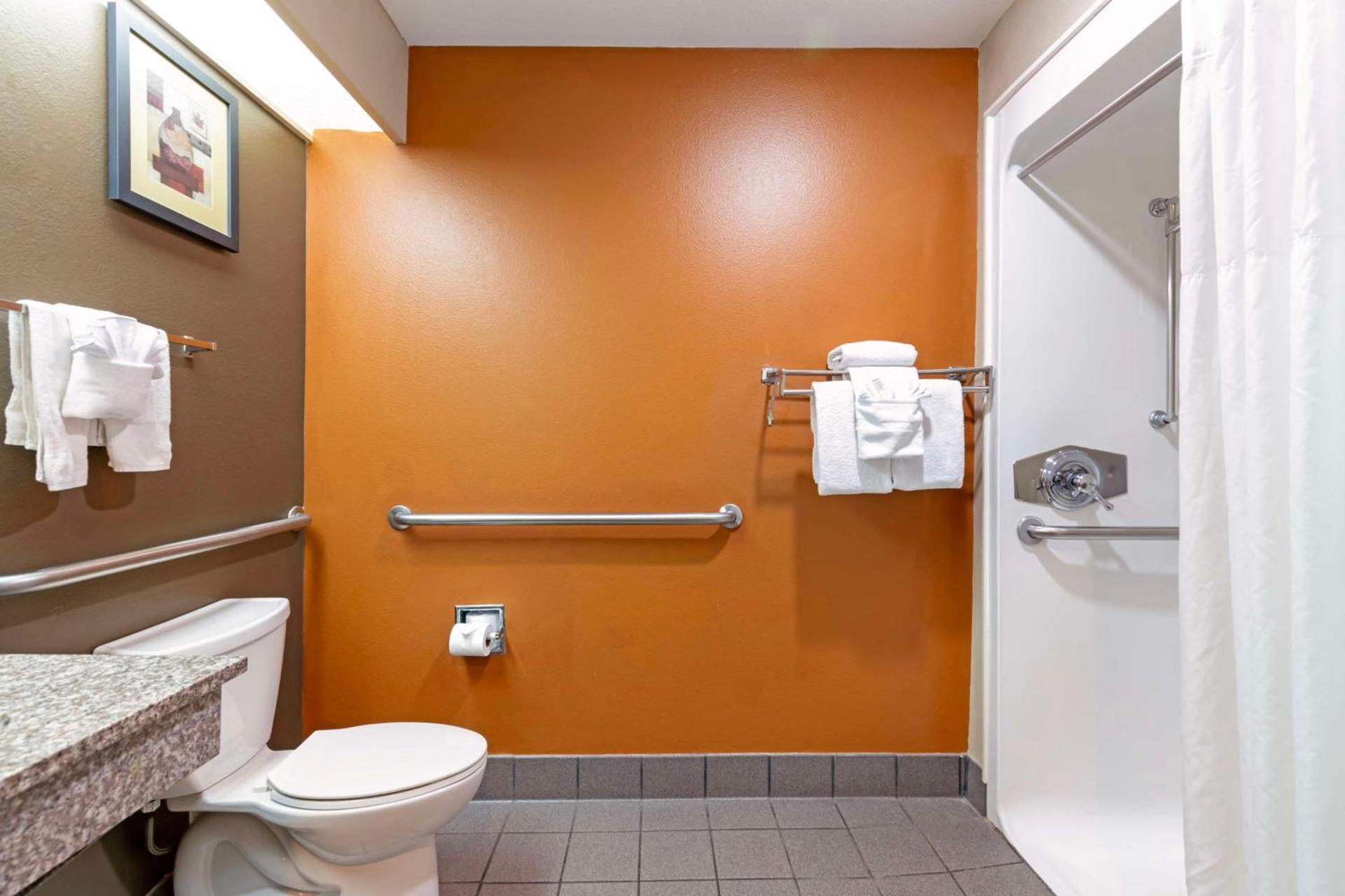 Best Western Inn & Suites New Braunfels photo 15