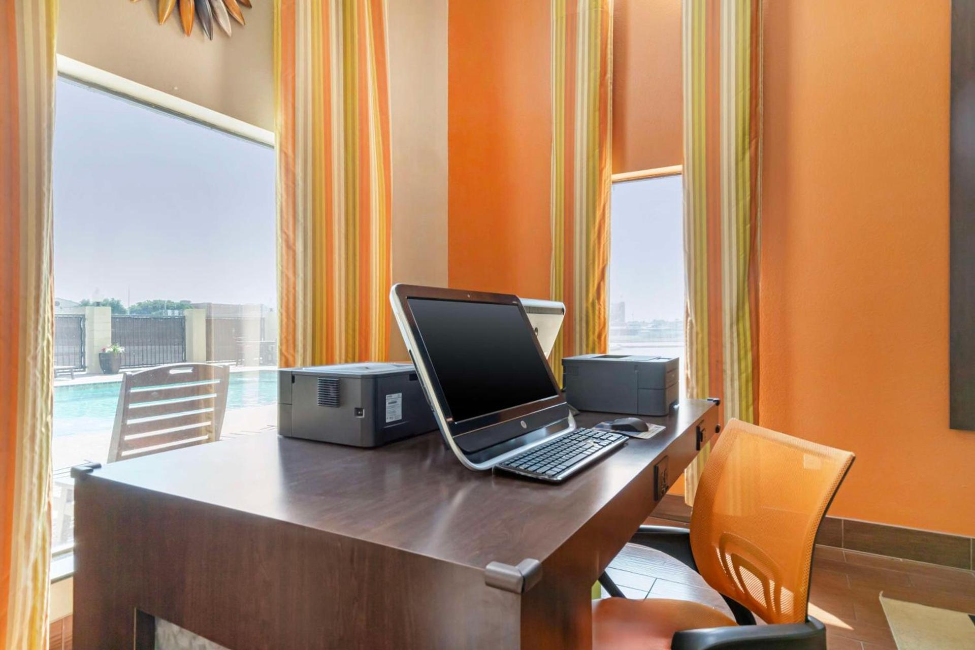 Best Western Inn & Suites New Braunfels photo 18