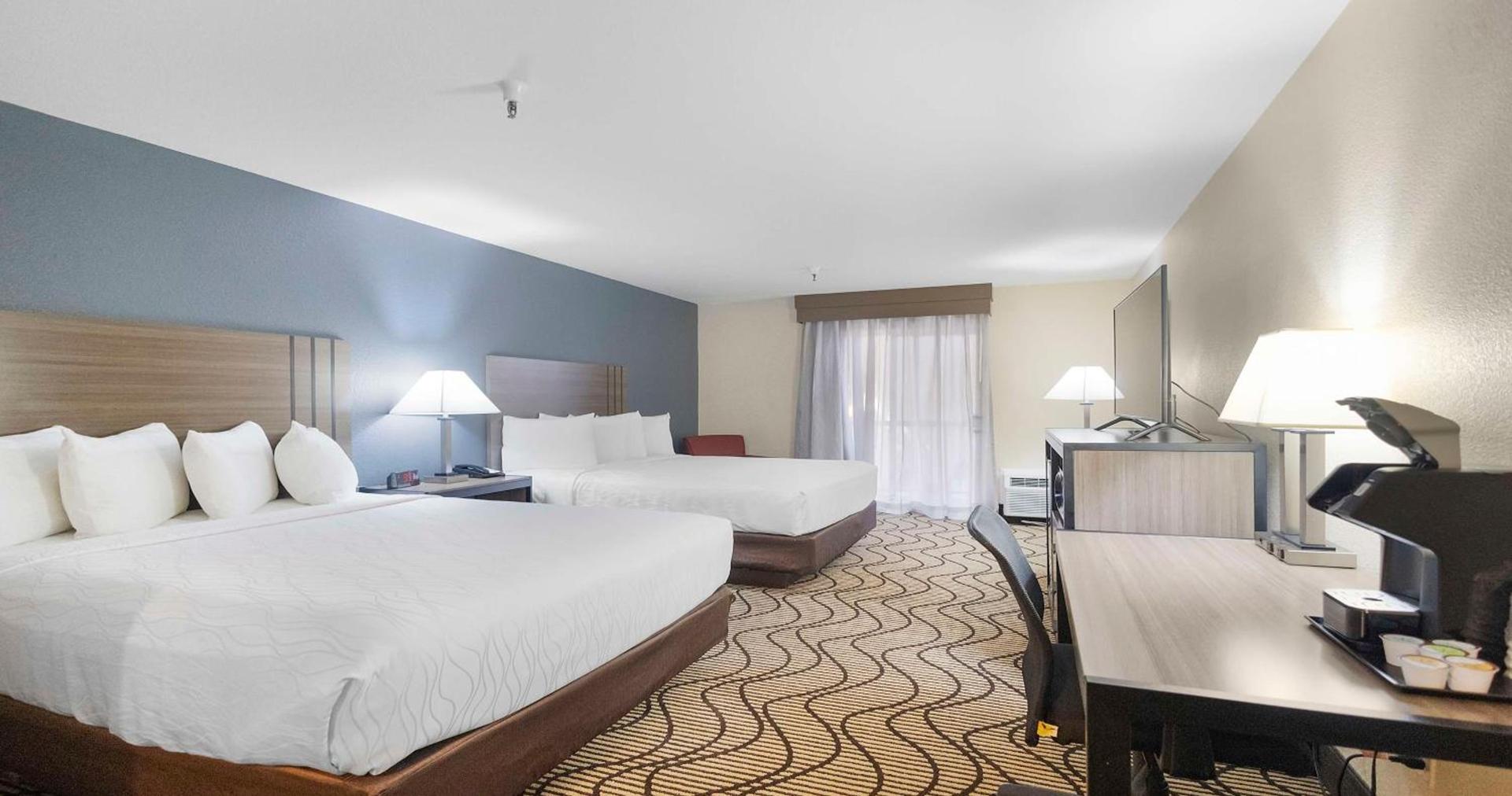 Best Western Plus Heritage Inn photo 5
