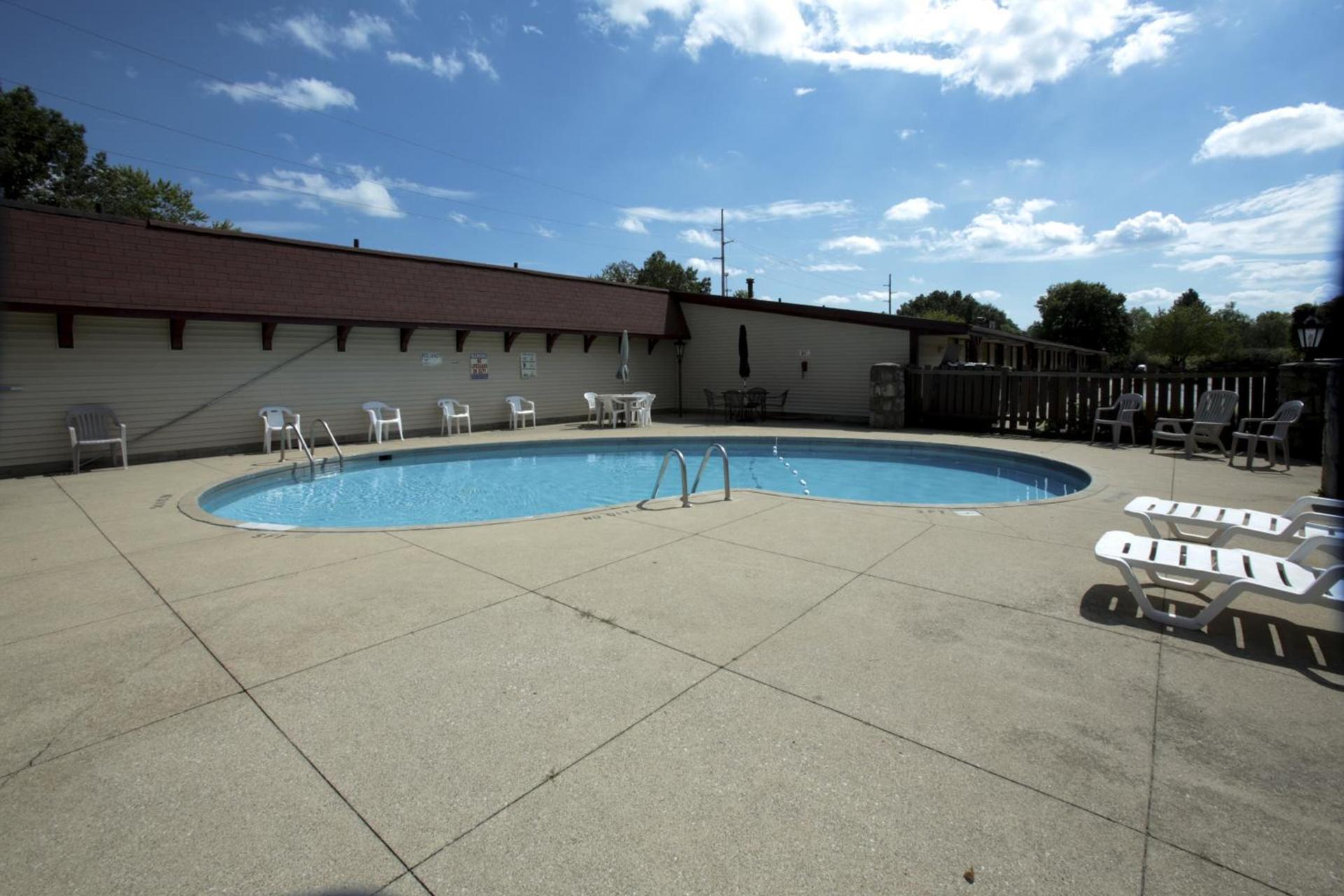 Knights Inn - Battle Creek photo 7