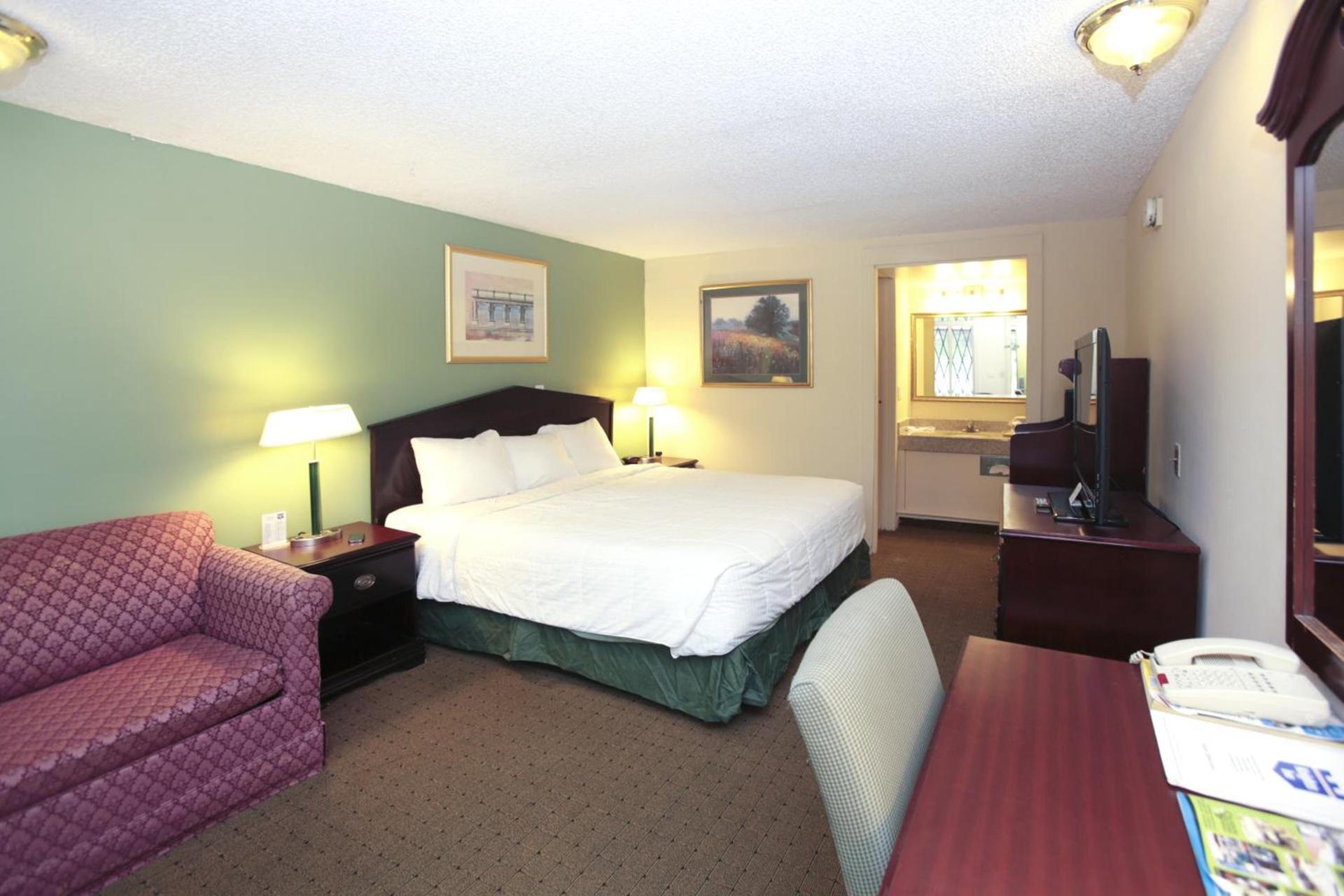 Knights Inn - Battle Creek photo 41