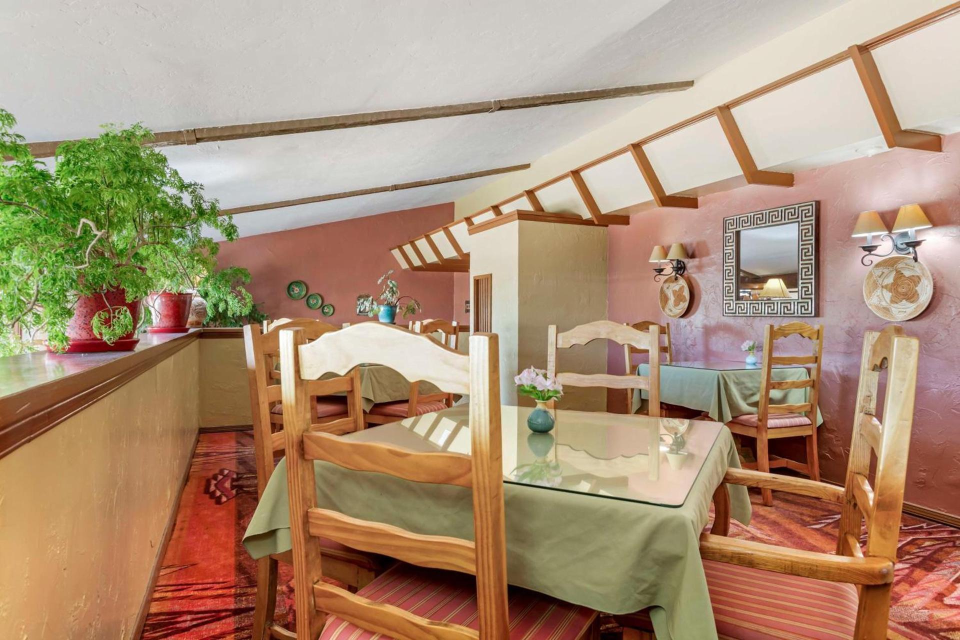 Best Western Mission Inn photo 36