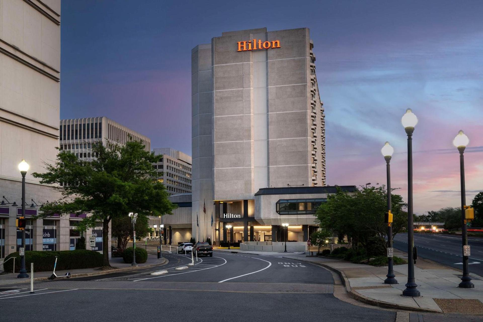 Hilton Arlington National Landing photo 12