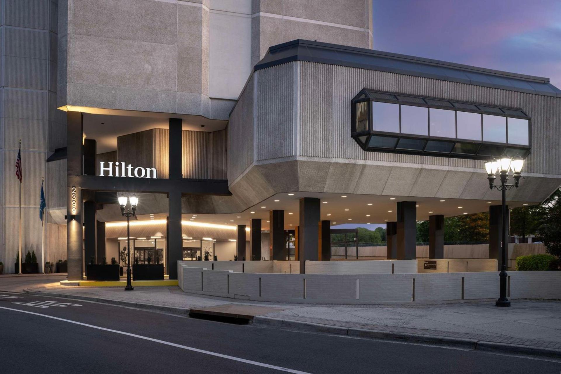 Hilton Arlington National Landing photo 16