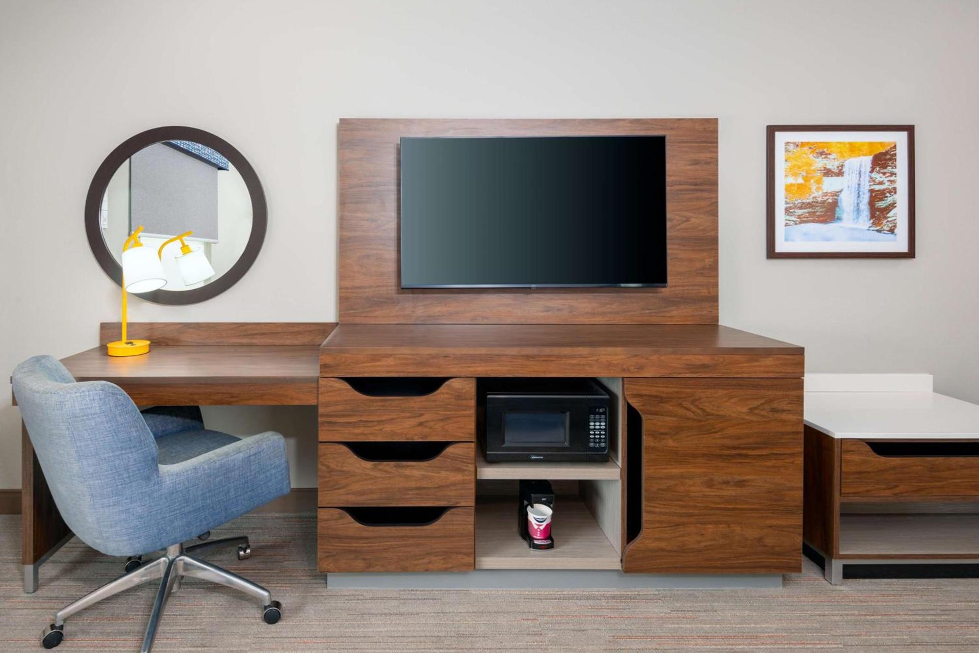 Hampton Inn & Suites Murfreesboro photo 50