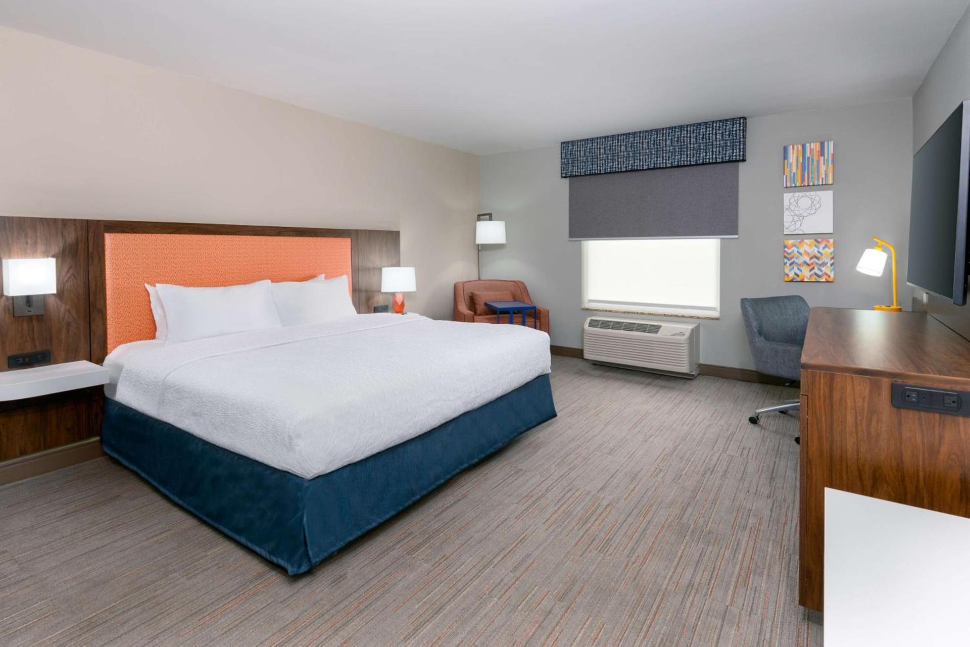 Hampton Inn & Suites Murfreesboro photo 36