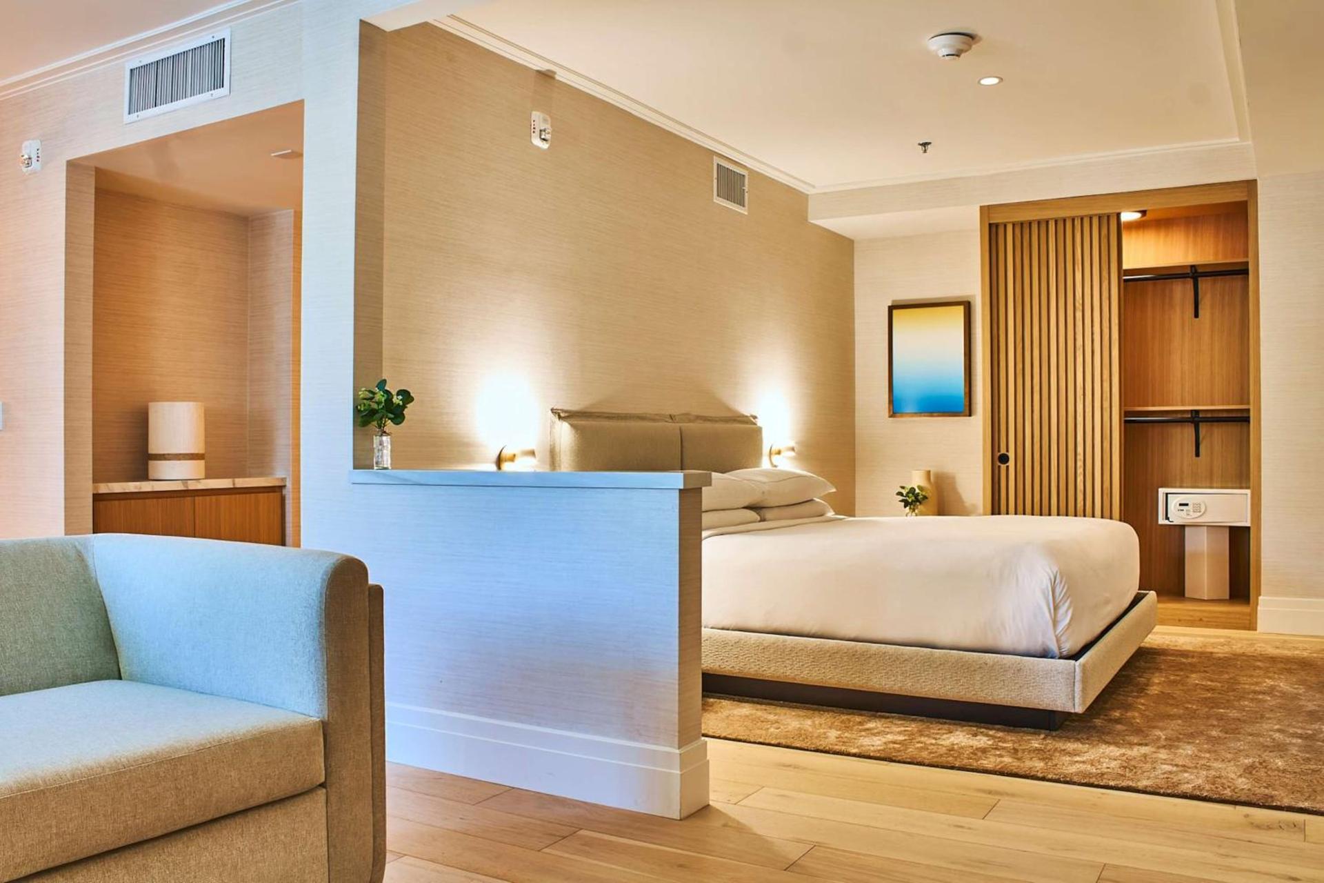 Hilton San Diego/Del Mar photo 40