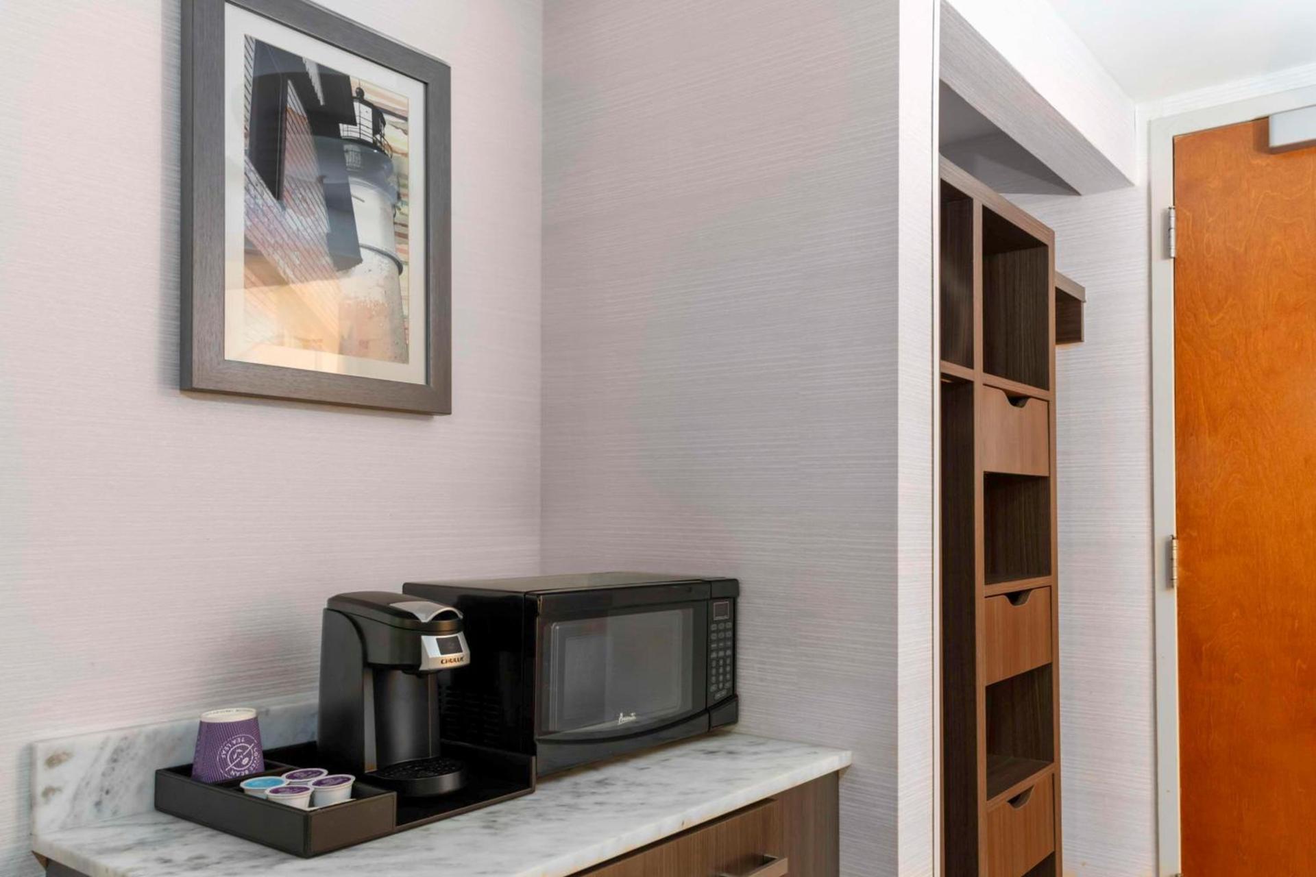 Hilton Garden Inn Freeport Downtown photo 37