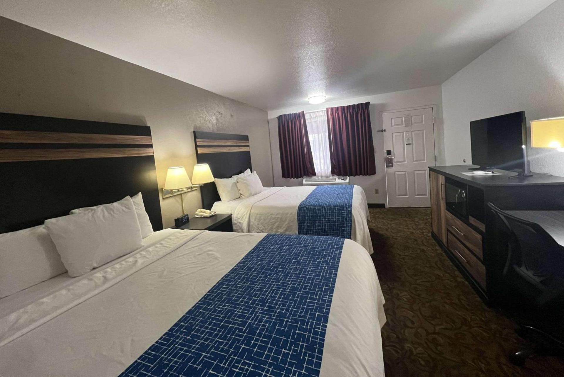 Travelodge by Wyndham Truth or Consequences photo 9