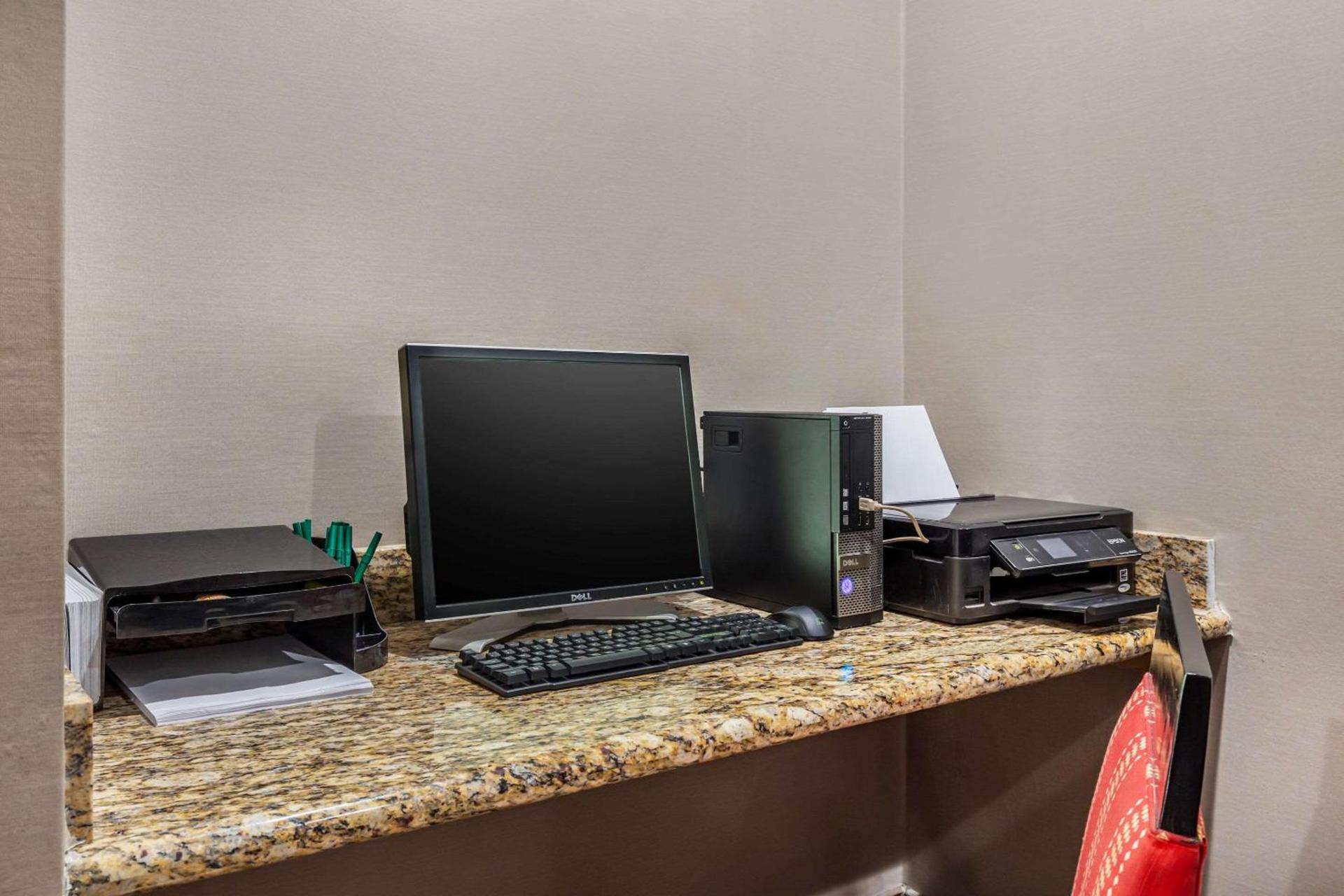 Quality Inn Asheboro South photo 27