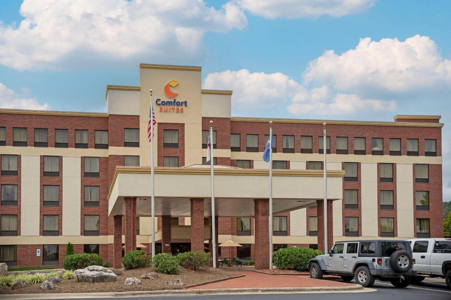 Comfort Suites Outlet Center photo 2