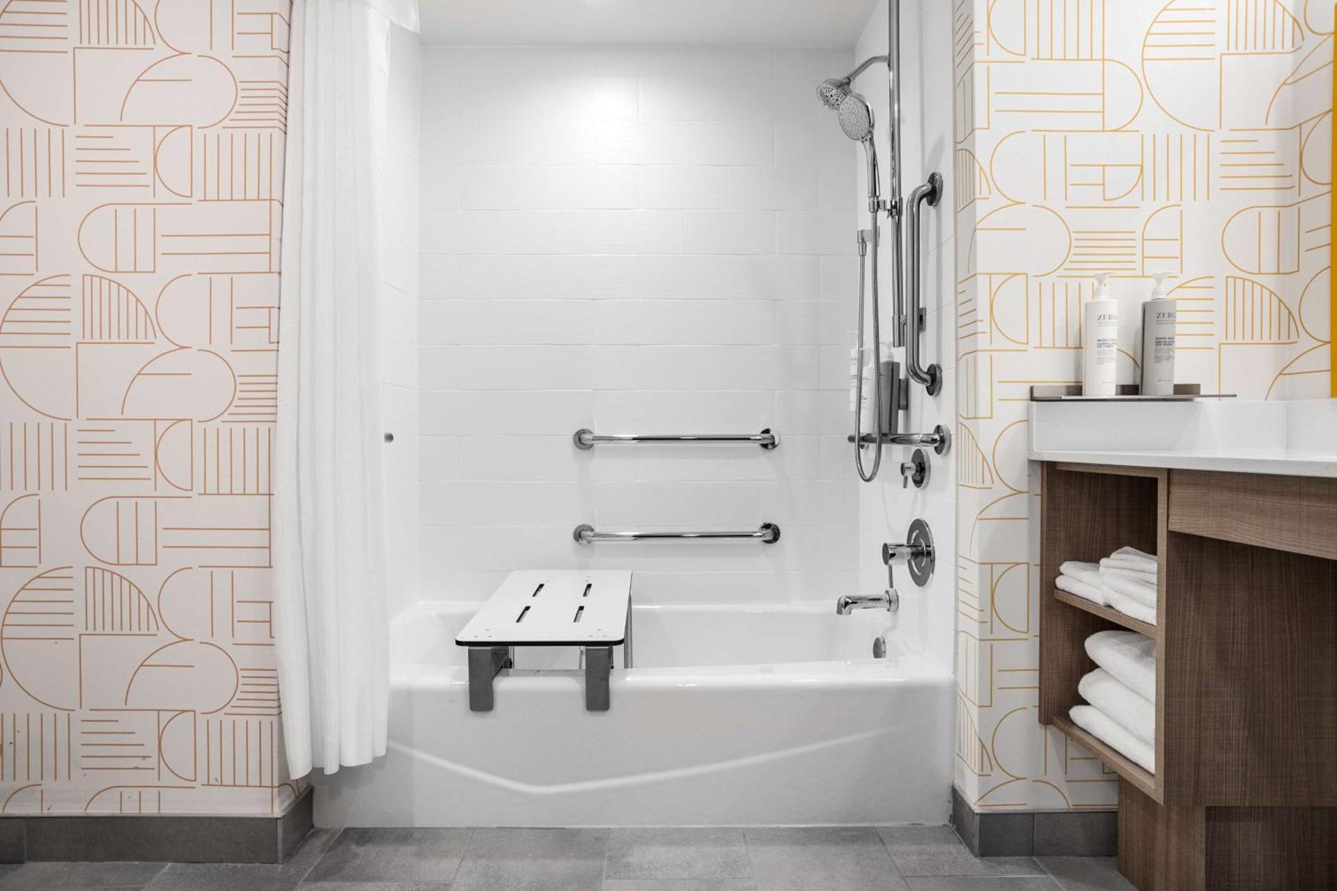 Home2 Suites By Hilton Indianapolis North At Intech Park photo 19