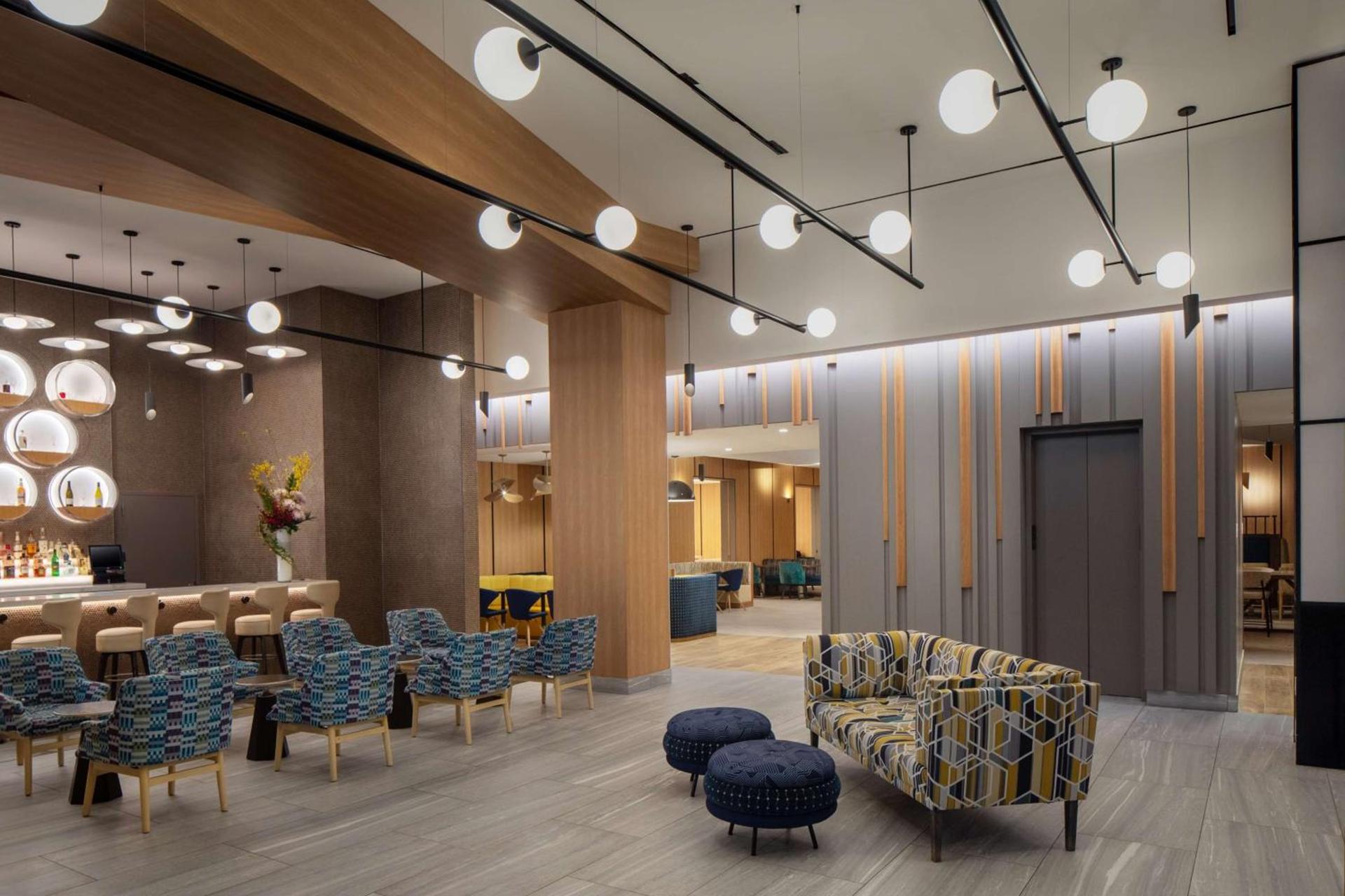 Hampton Inn by Hilton New York Times Square photo 3